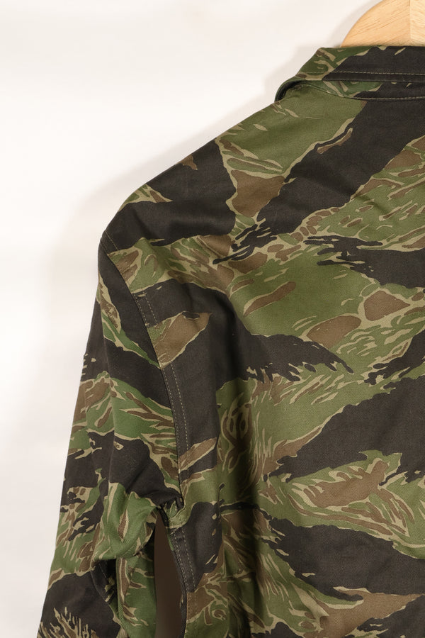 1970年代　DAJB09 契約タグ付き　日本製　タイガーストライプ　上下セット　未使用品　