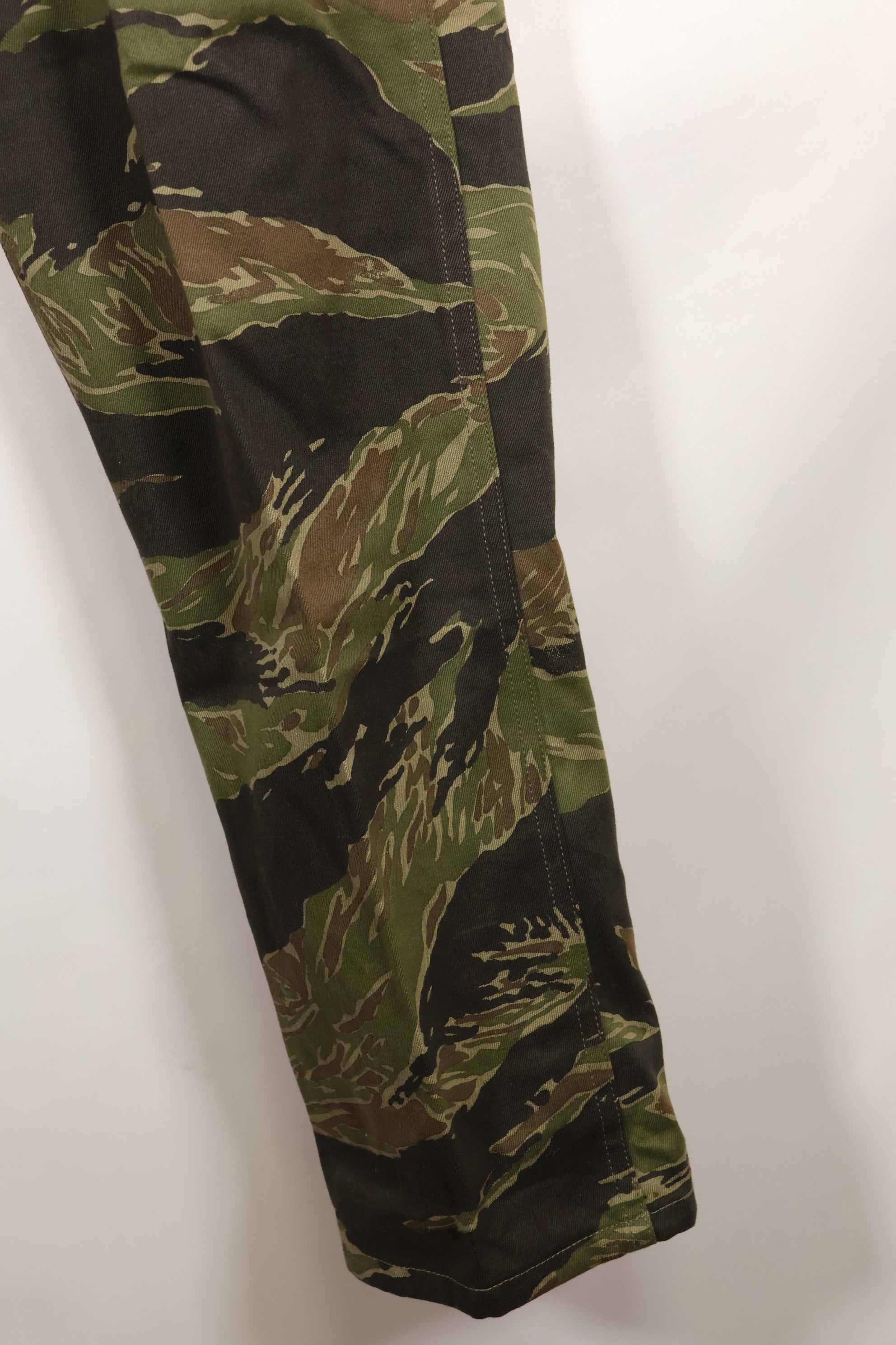 1970年代　DAJB09 契約タグ付き　日本製　タイガーストライプ　上下セット　未使用品　