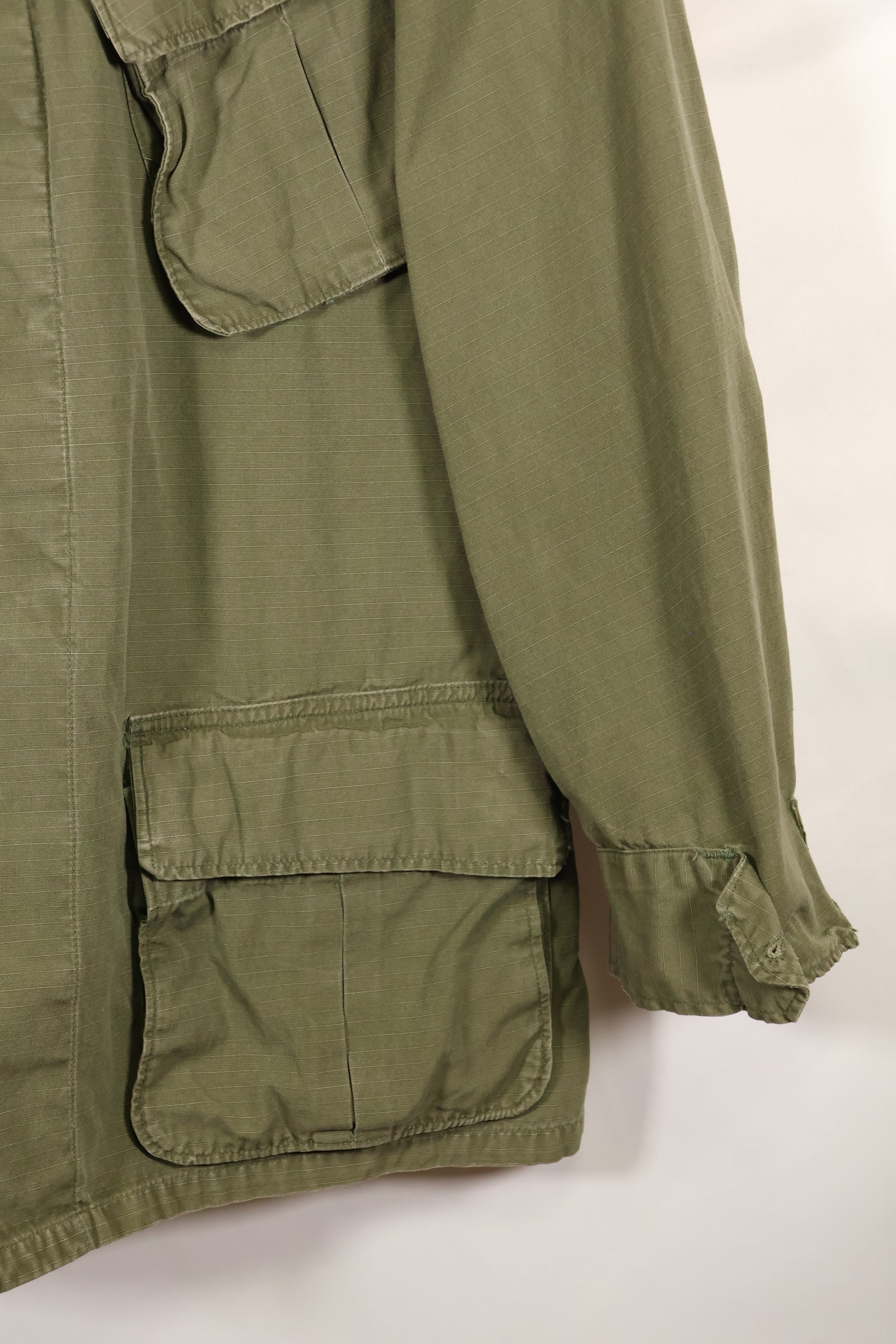 1969 Contract SMALL-REGULAR 4th Model Jungle Fatigue Jacket Used Film Company Release B