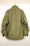 เสื้อแจ็คเก็ตสนาม M-S M65 รุ่นที่ 3 ปี 1974 มือสอง สีซีด มีแผ่นปะ