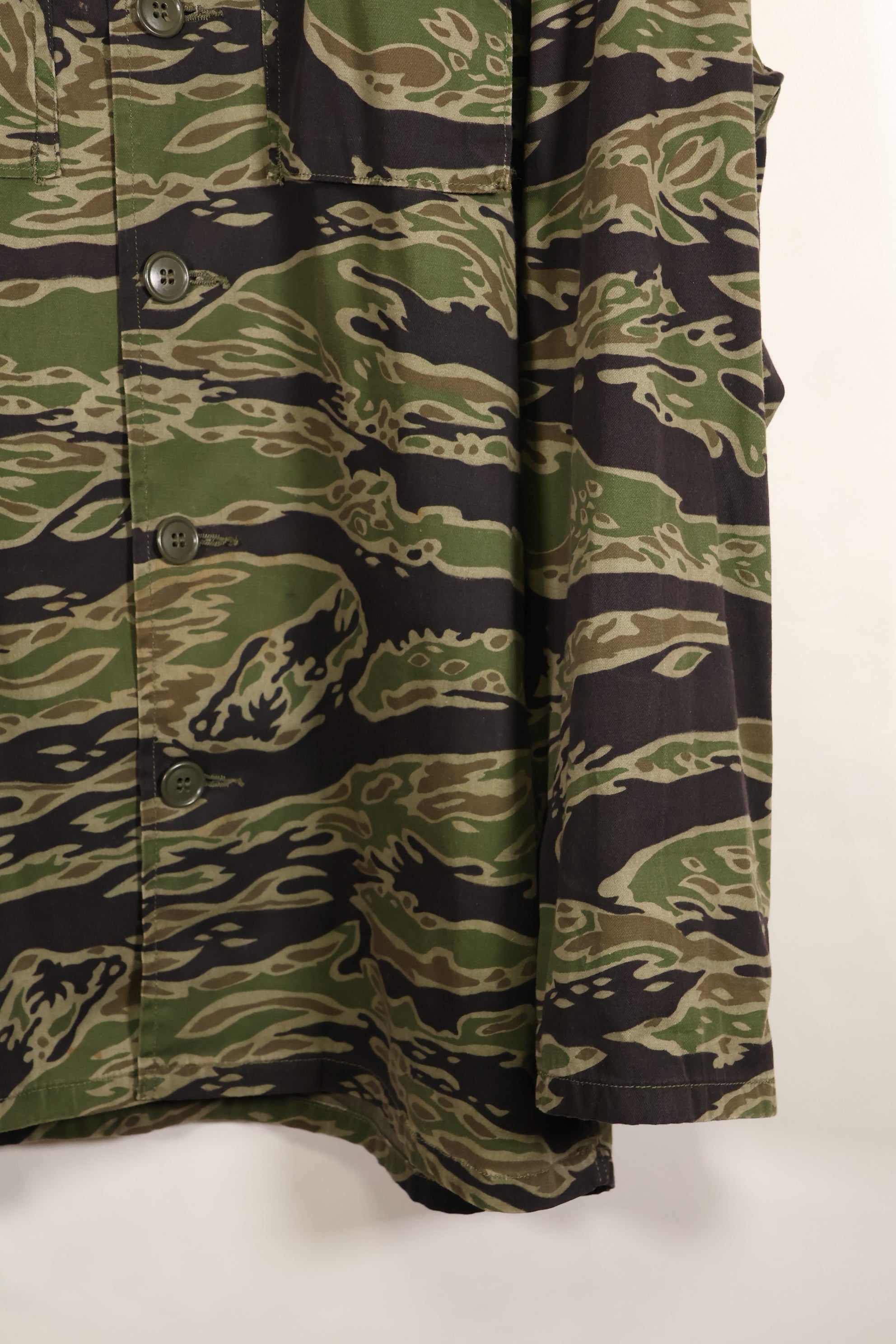 1969-70 Ex-LRRP Soldier 75th Ranger Late Water Tiger Stripe Set, Veteran's Release