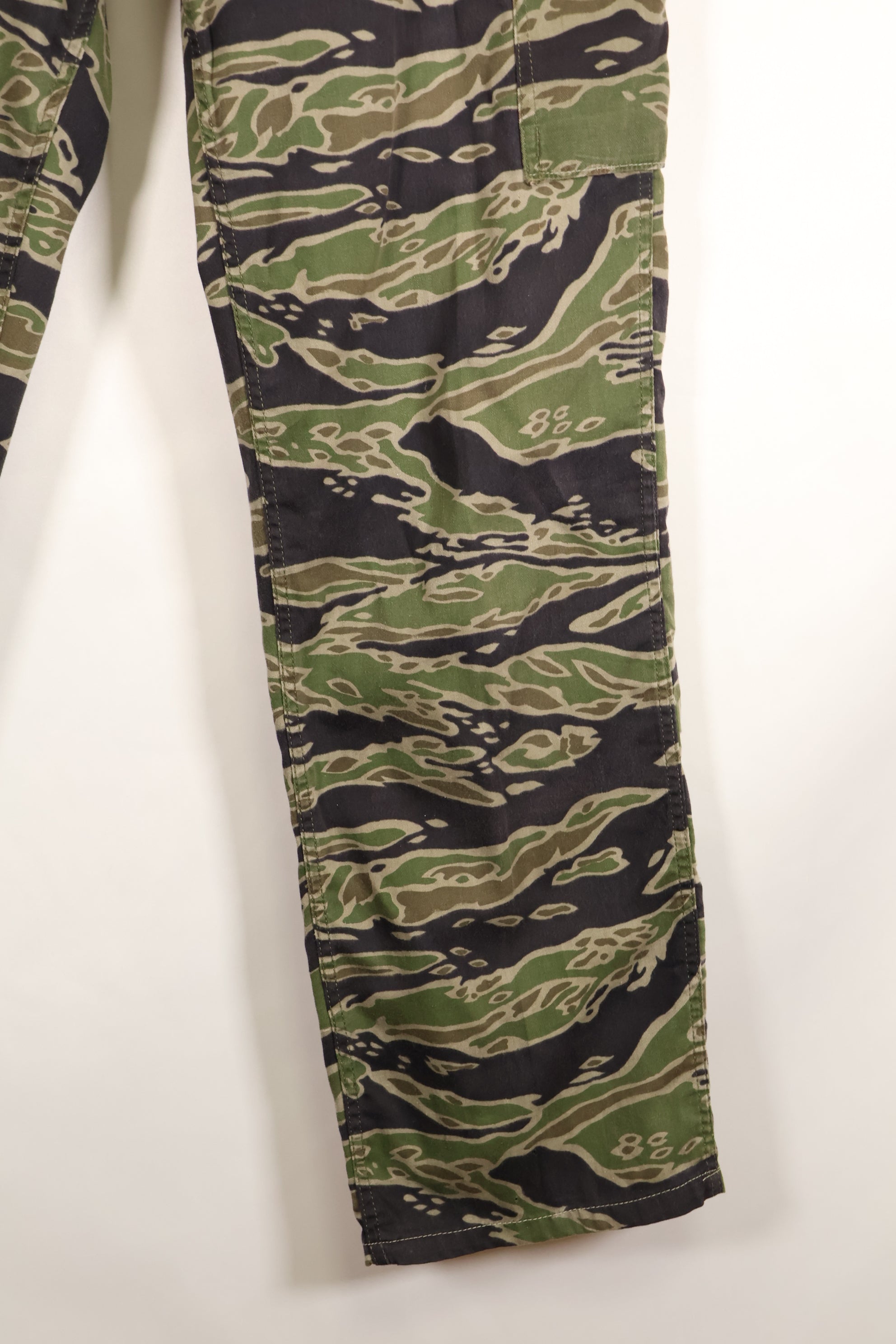 1969-70 Ex-LRRP Soldier 75th Ranger Late Water Tiger Stripe Set, Veteran's Release