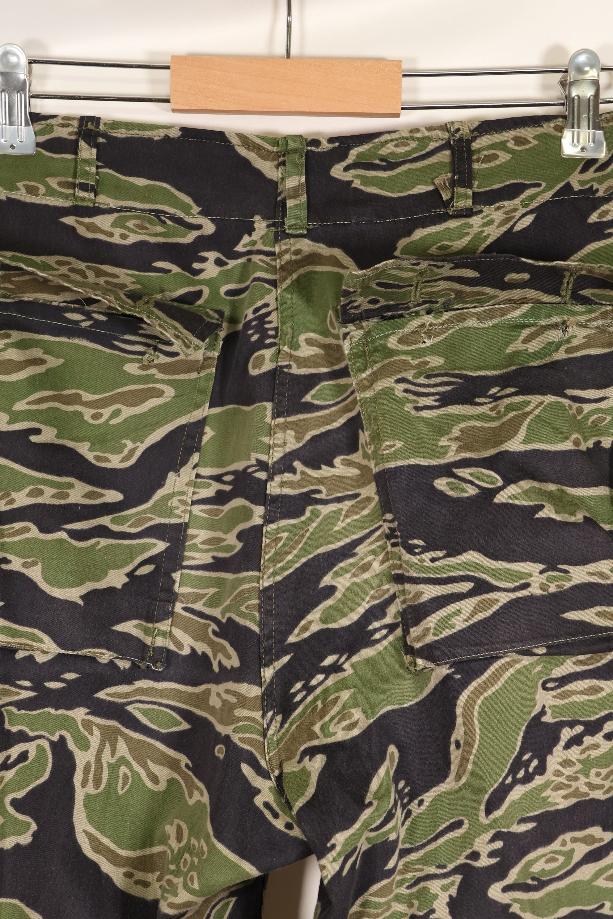 1969-70 Ex-LRRP Soldier 75th Ranger Late Water Tiger Stripe Set, Veteran's Release