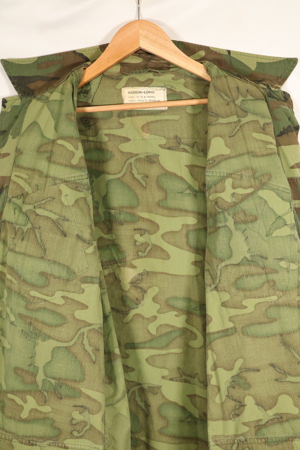 Circa 1967, M-L, ERDL, non-ripstop, early print, jungle fatigues jacket, used