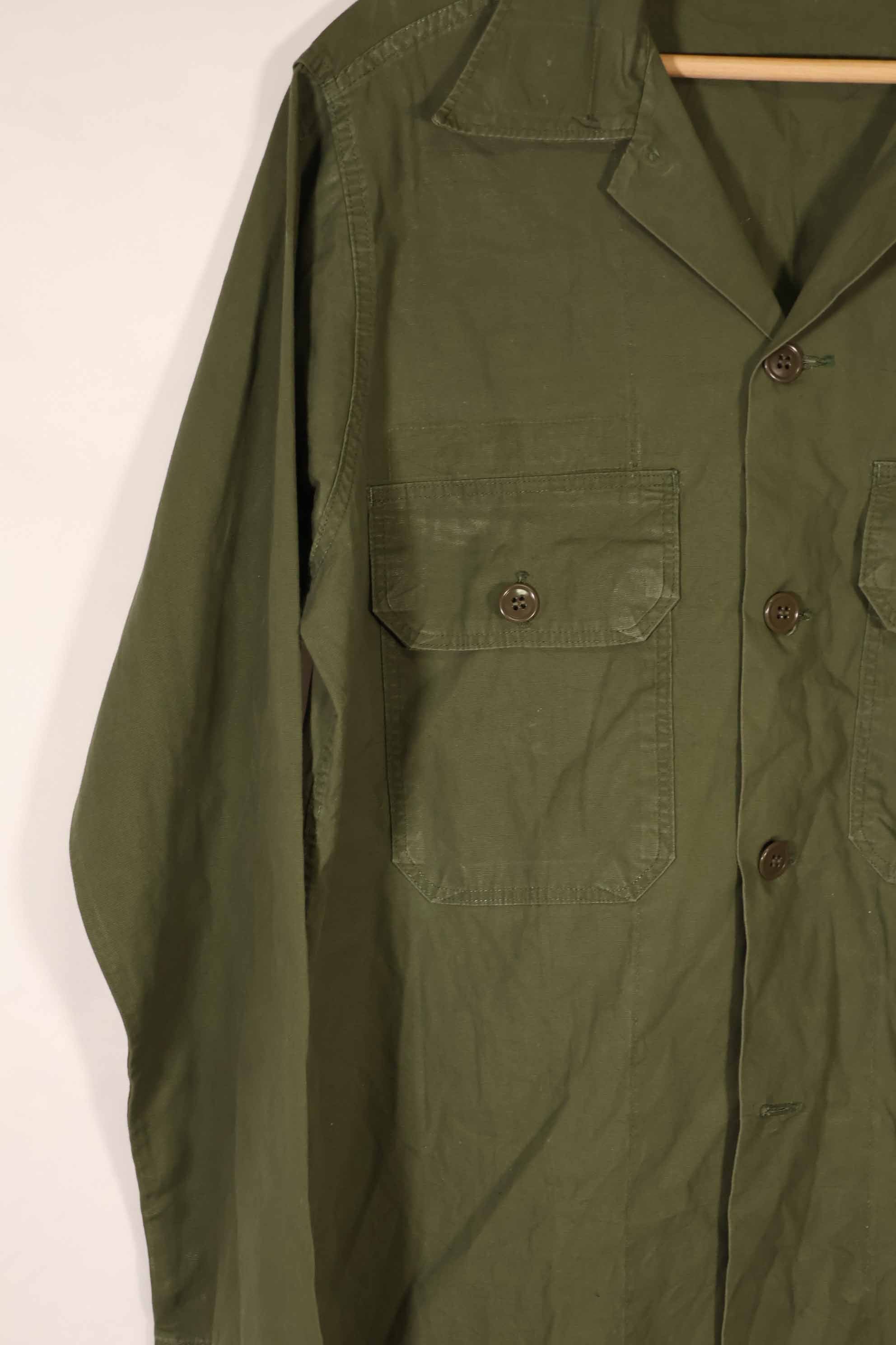 เสื้อเชิ้ต Poplin OG-107 Utility แท้จากยุค 1960 ไซส์ B