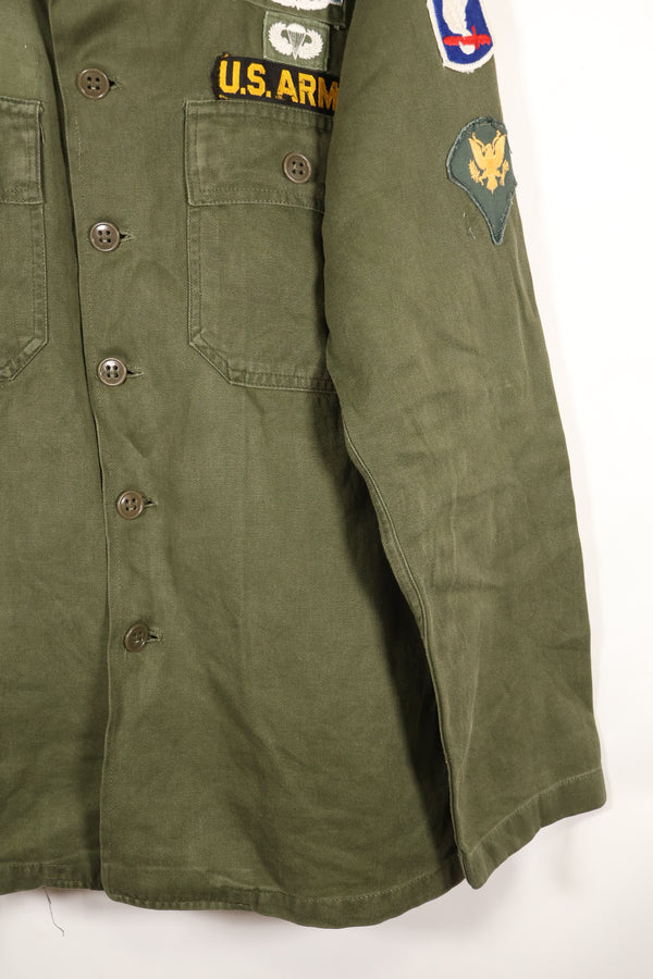 ต้นทศวรรษ 1960: กองพลทหารพลร่มที่ 173, เสื้อเชิ้ตยูทิลิตี้ OG-107, เข็มกลัดแท้, มือสอง