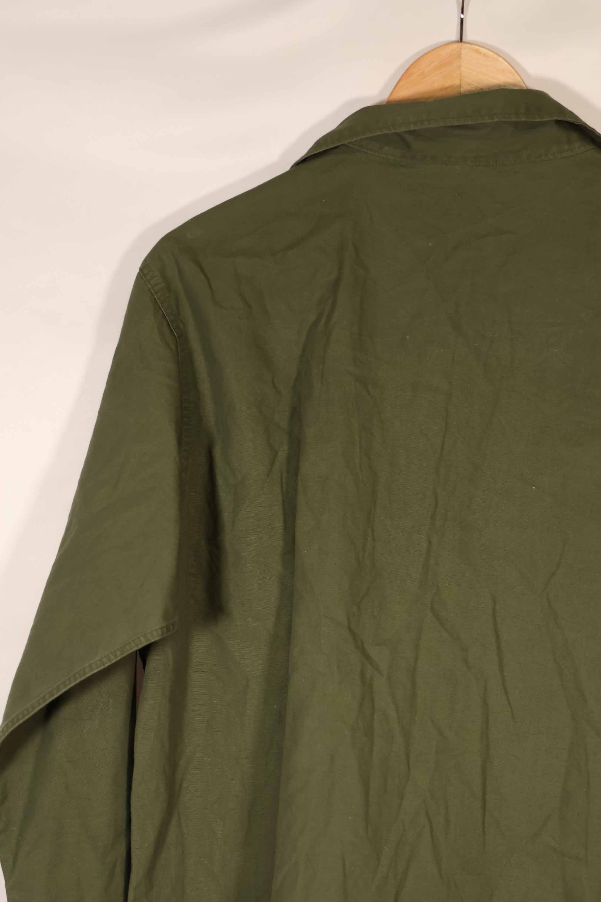 เสื้อเชิ้ต Poplin OG-107 Utility แท้จากยุค 1960 ไซส์ B