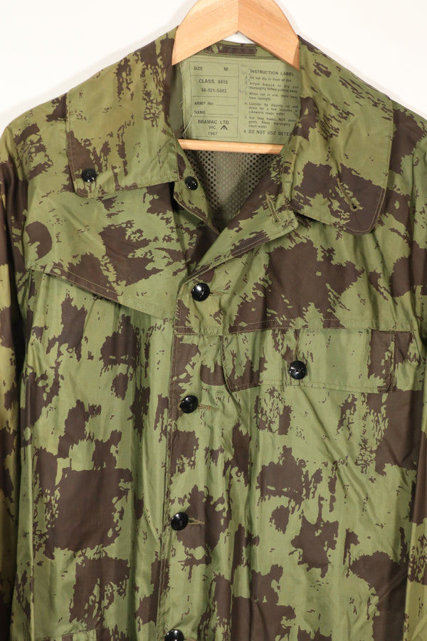 実物　1967年製　オーストラリア軍　レインコート　中古品　退色あり　使用感あり