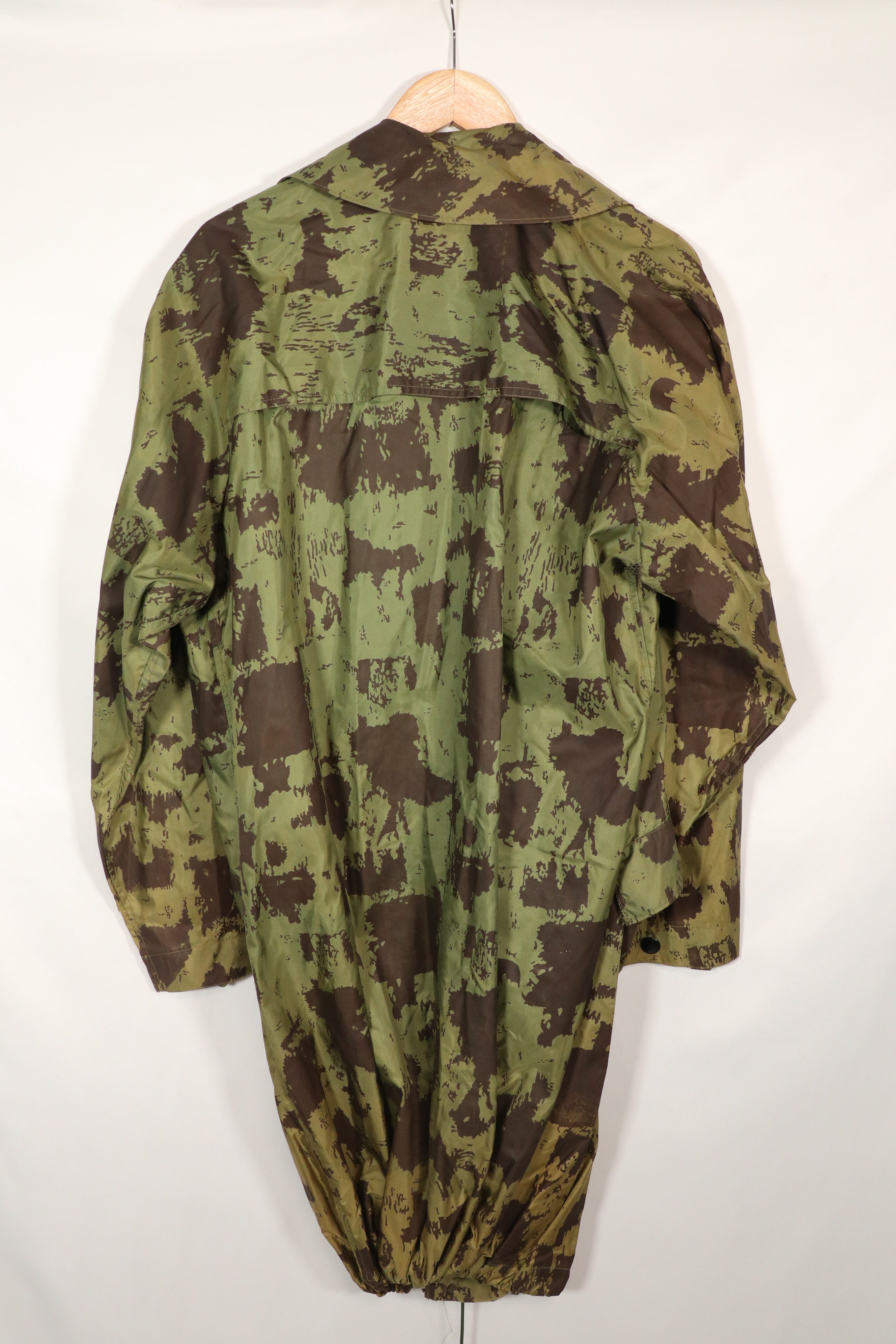 実物　1967年製　オーストラリア軍　レインコート　中古品　退色あり　使用感あり