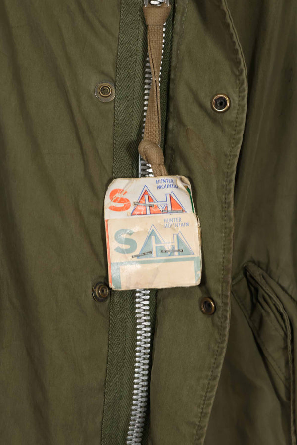 ชุดเปลือกและซับใน M51 Field Parka ของกองทัพสหรัฐฯ มือสองจากยุค 1950