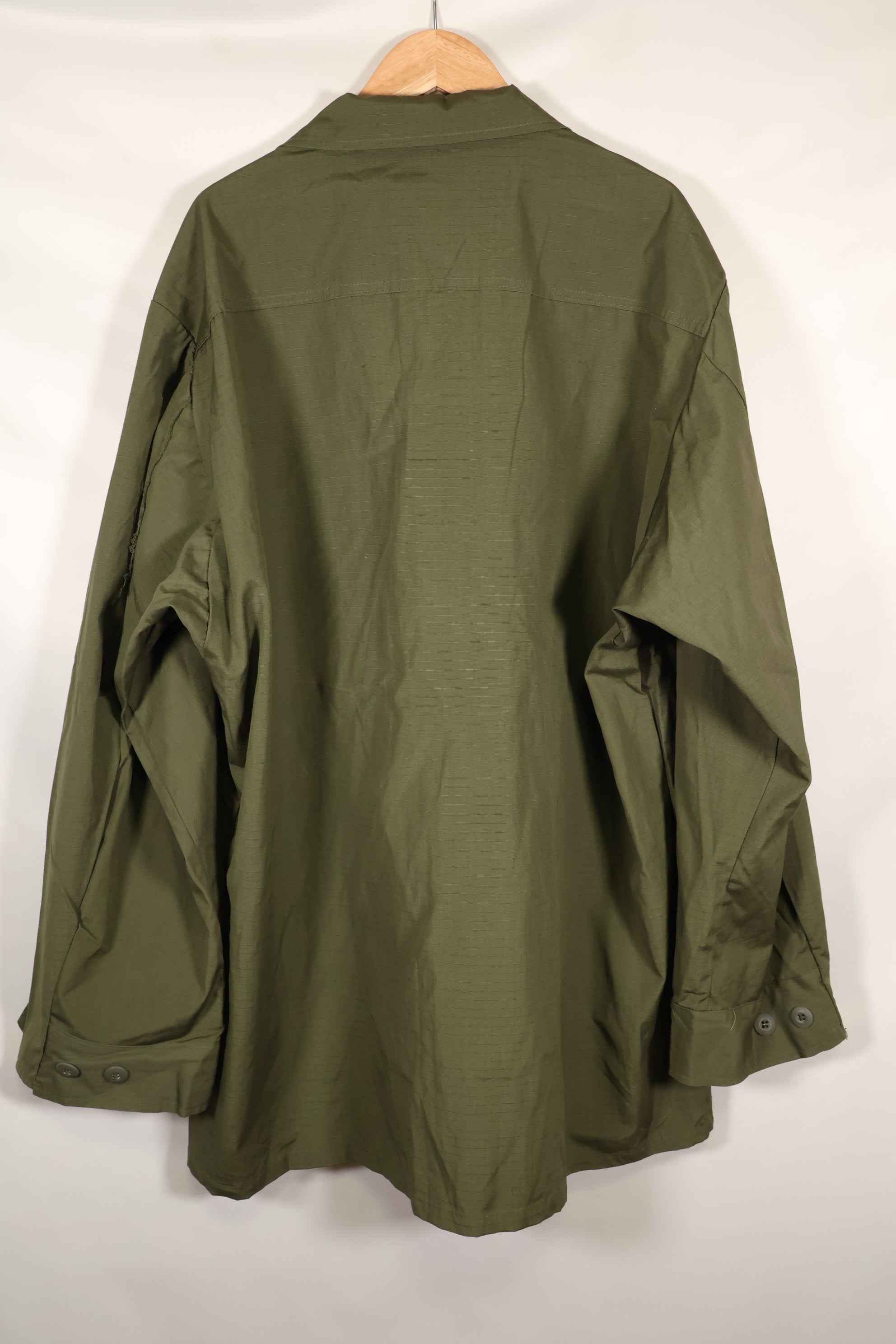 1970 Contract X-L-R Deadstock 4th Model Jungle Fatigue Jacket, Largest Size