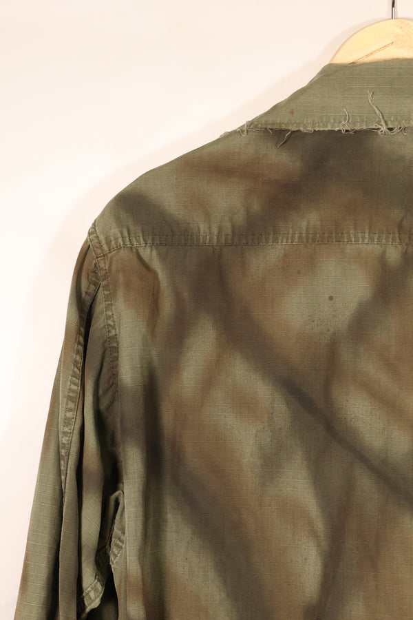 Contract from the late 1960s; Estimated S-R size; Based on an actual jacket; MACV SOG spray-painted jacket; Replica; Manufactured by MILITARIA 1911; Used item