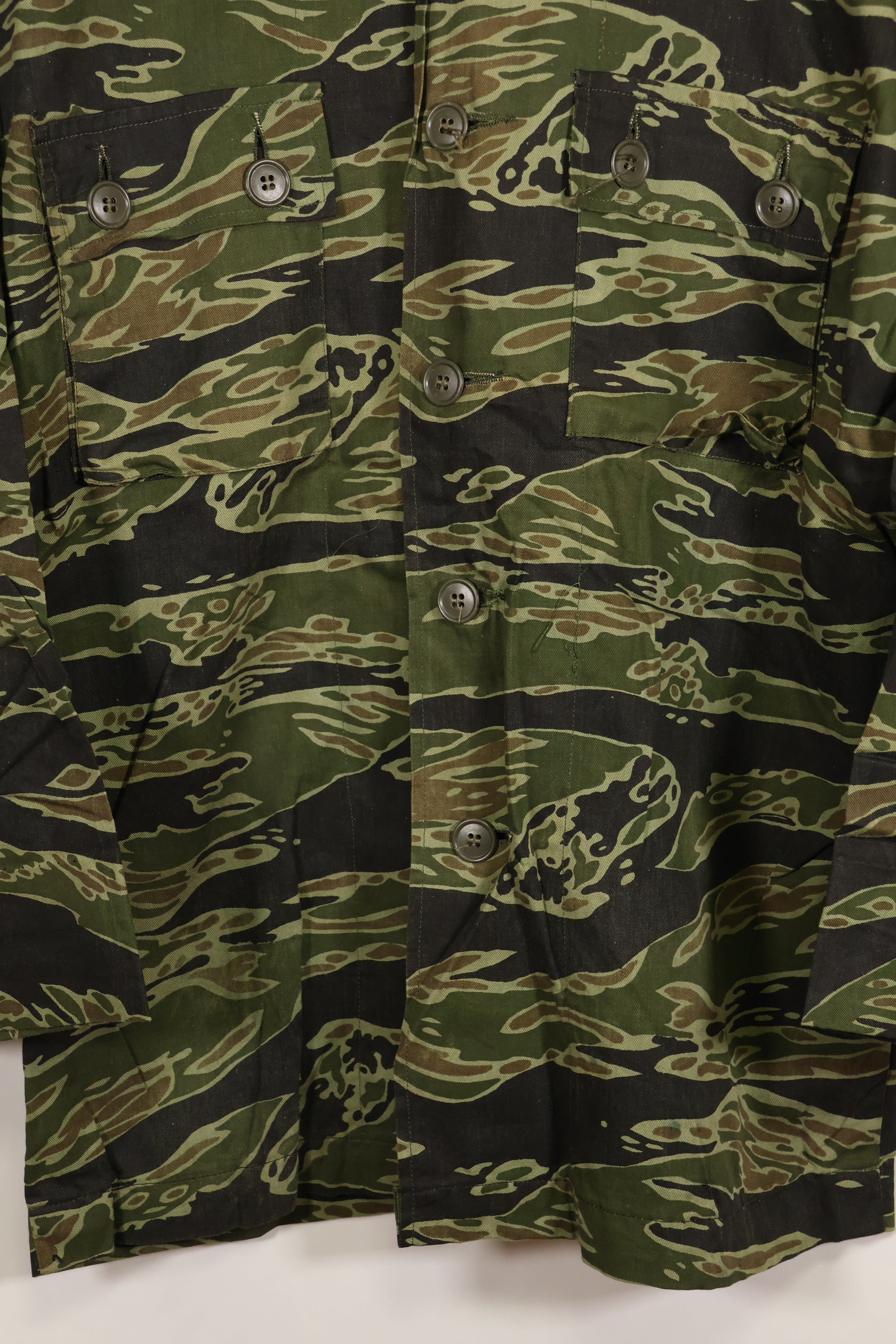 実物　レイトウォーパターン　USサイズ　タイガーストライプ　シャツ　ダークカラー　ほぼ未使用