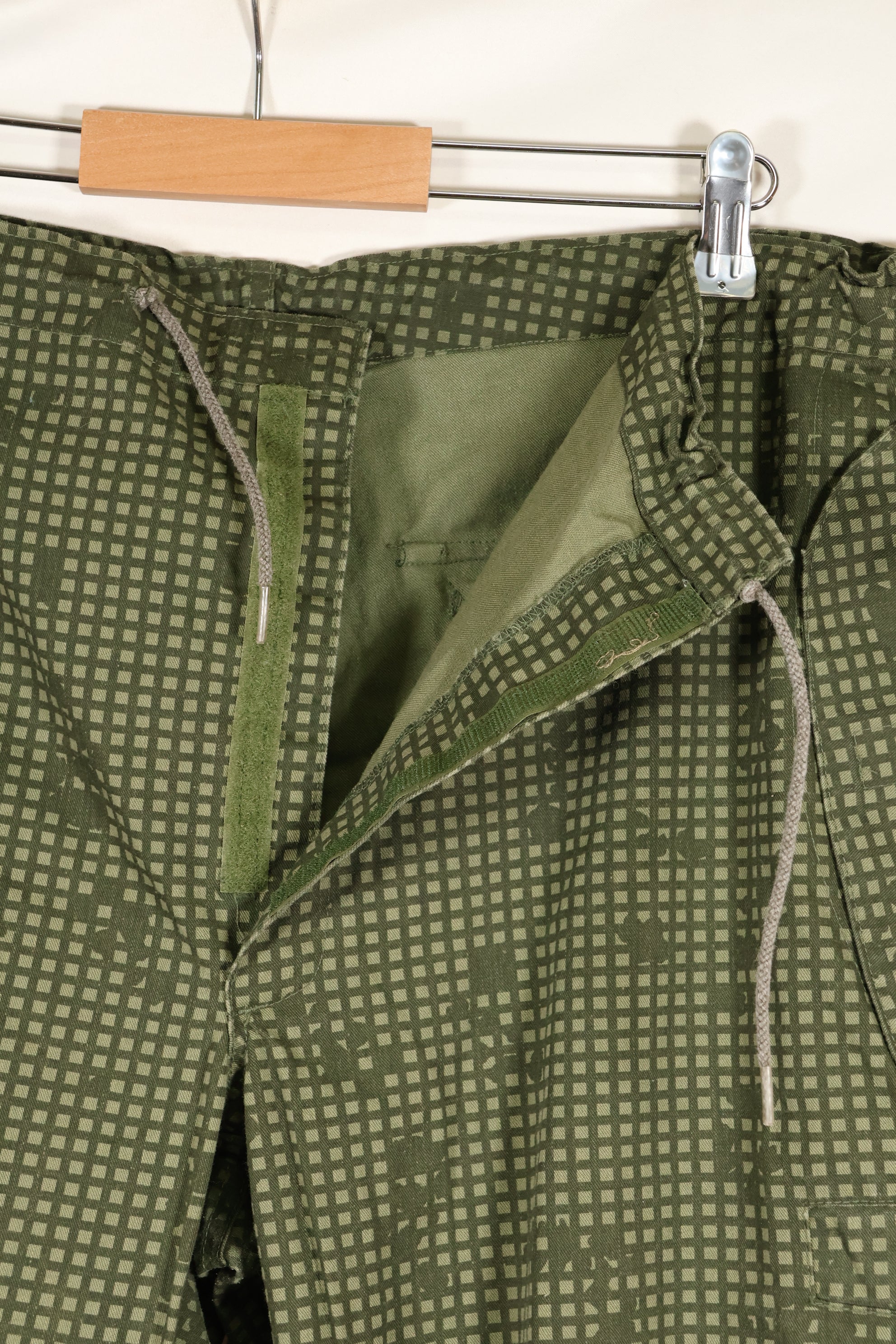 1982 Contract - M-R U.S. Military - Infrared-Countermeasure - Night Camo - Pants - Overpants - Used