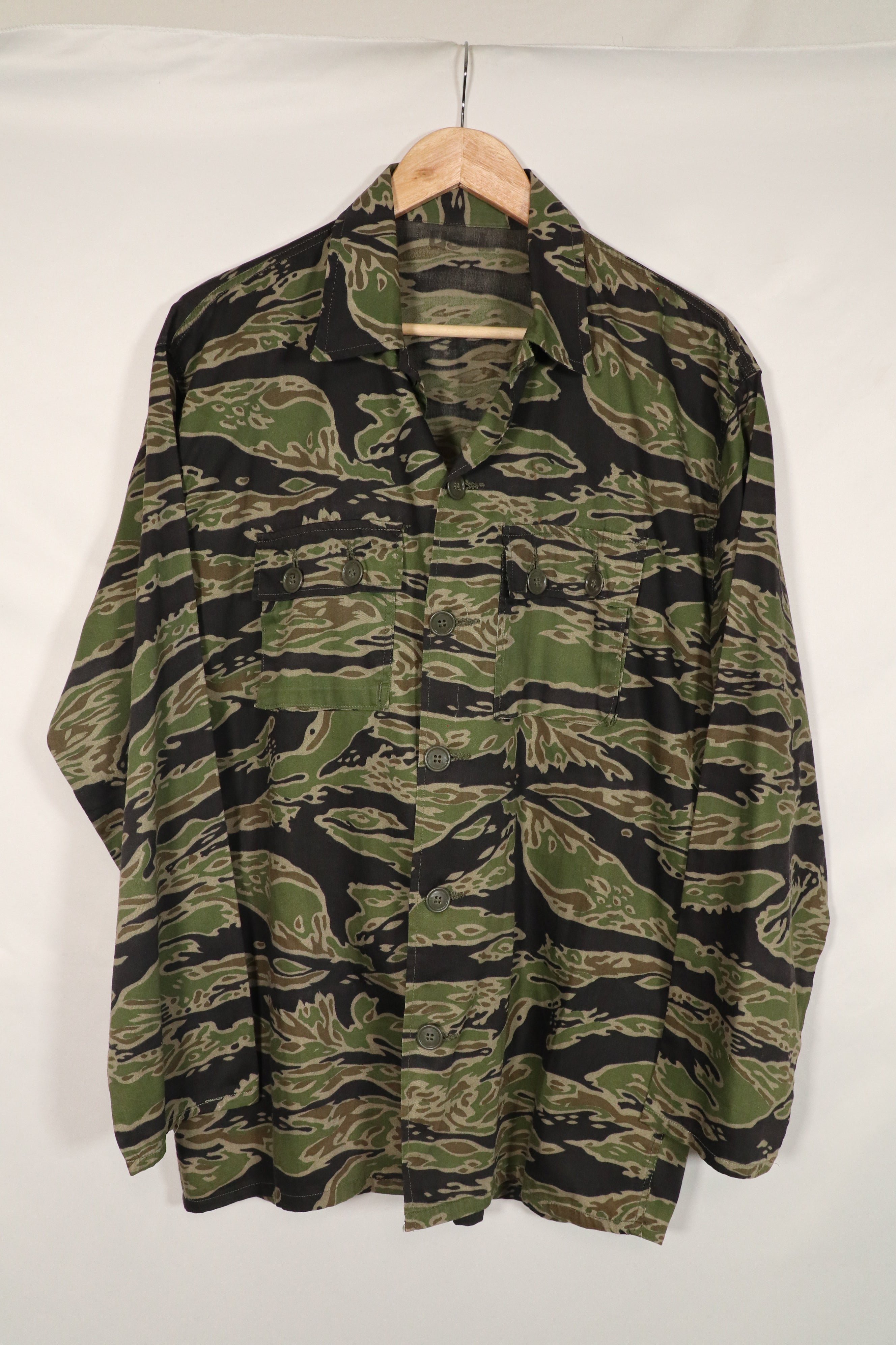Real Late War Pattern Tiger Stripe Shirt US-L in good condition