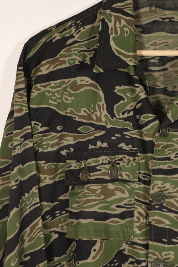 Real Late War Pattern Tiger Stripe Shirt US-L in good condition