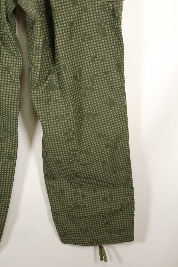 1982 Contract - M-R U.S. Military - Infrared-Countermeasure - Night Camo - Pants - Overpants - Used