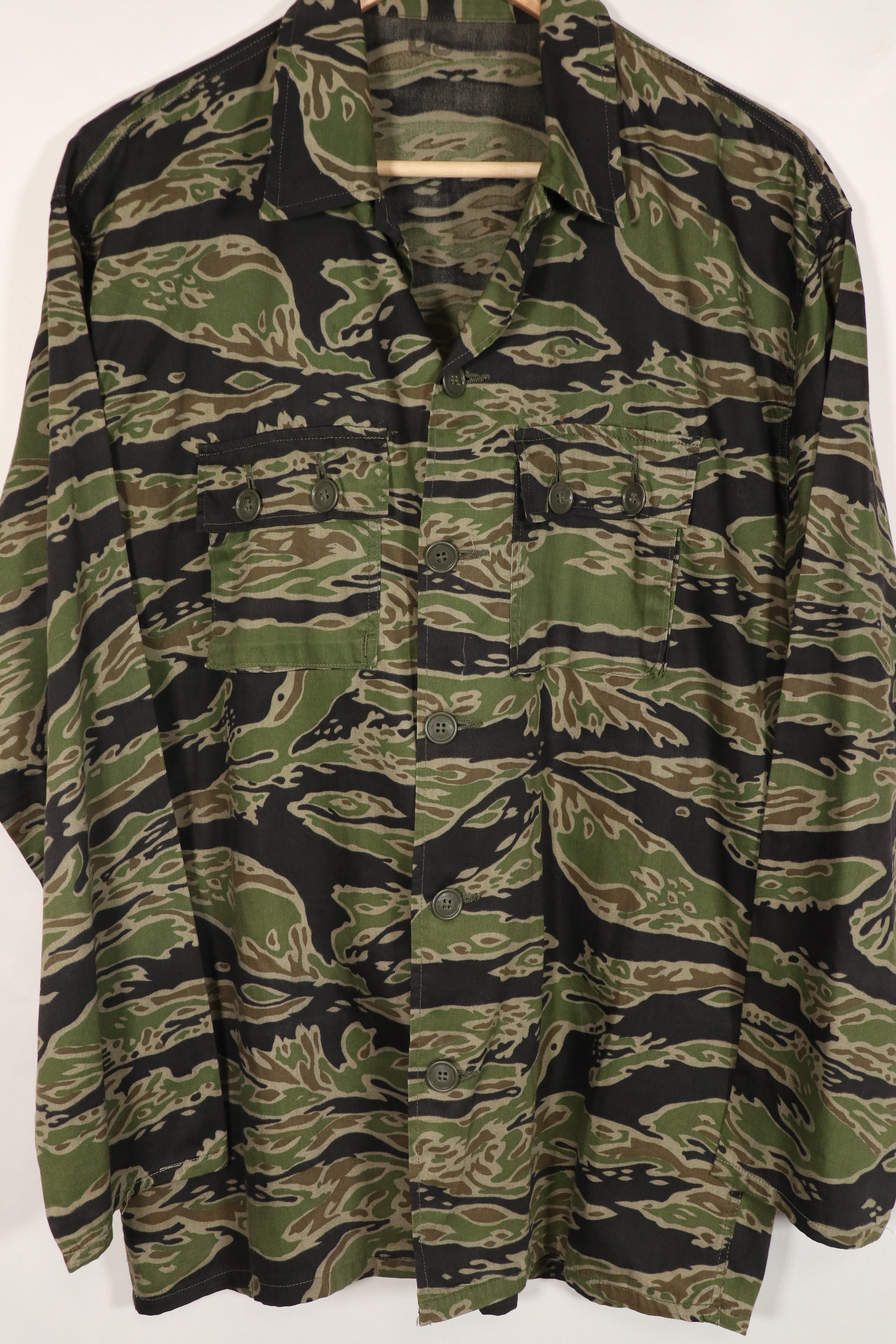 Real Late War Pattern Tiger Stripe Shirt US-L in good condition