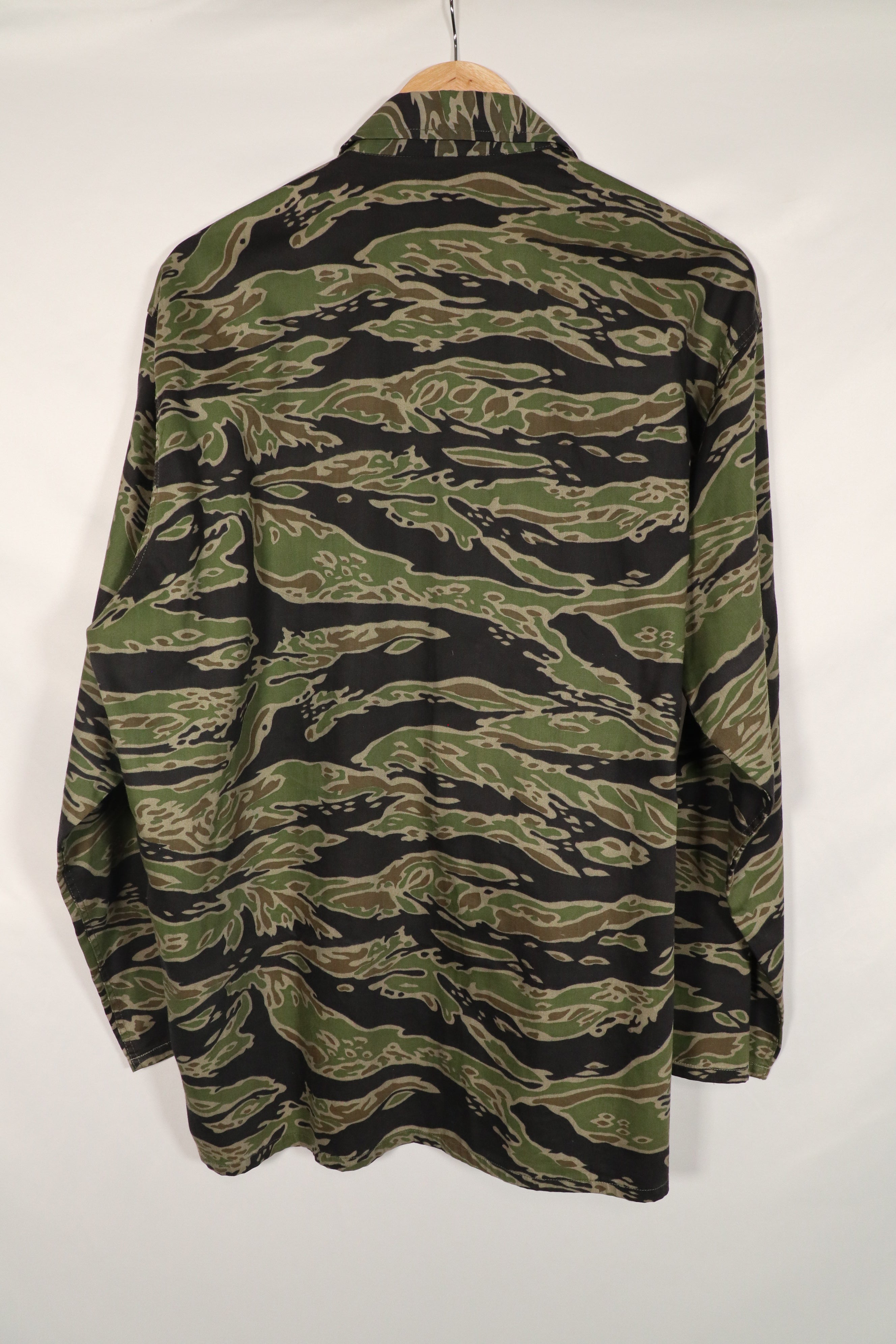 Real Late War Pattern Tiger Stripe Shirt US-L in good condition
