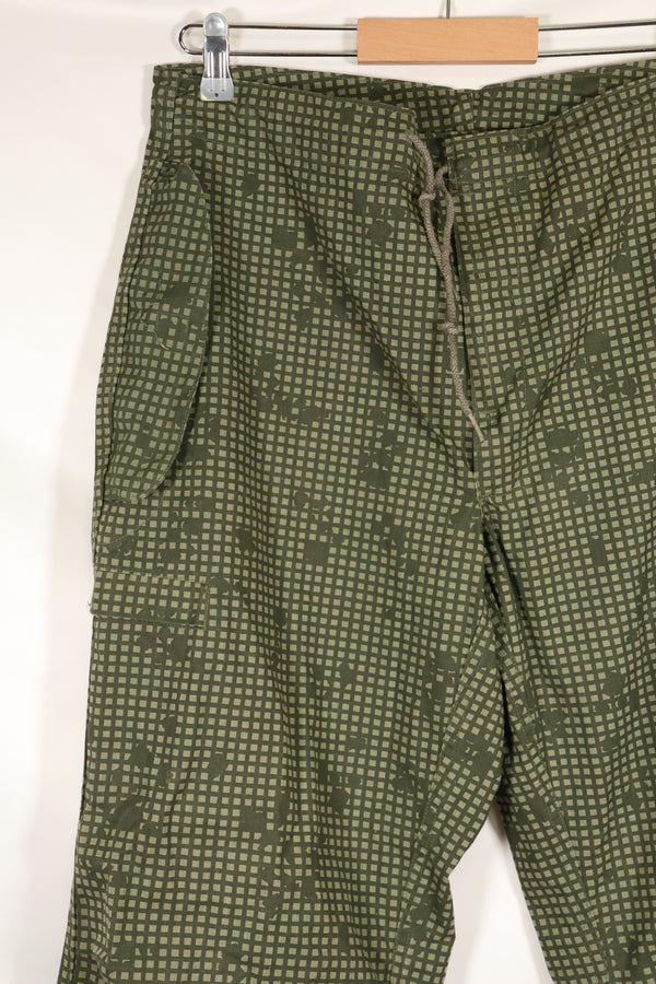 1982 Contract - S-R U.S. Military - Infrared-Countermeasure - Night Camo - Pants - Overpants - Used
