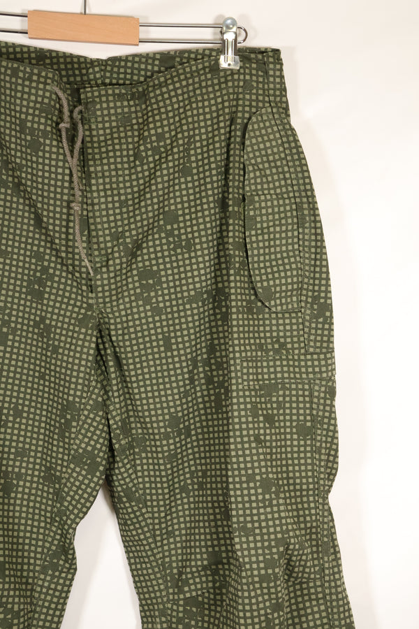 1982 Contract - S-R U.S. Military - Infrared-Countermeasure - Night Camo - Pants - Overpants - Used