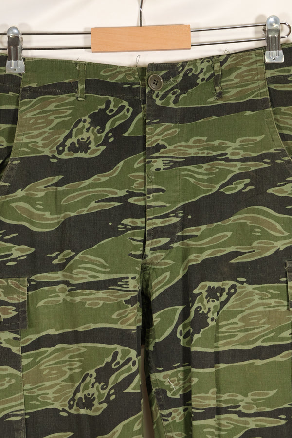 実物　レイトウォーパターン　USサイズ　タイガーストライプ　シャツ　ダークカラー　中古品