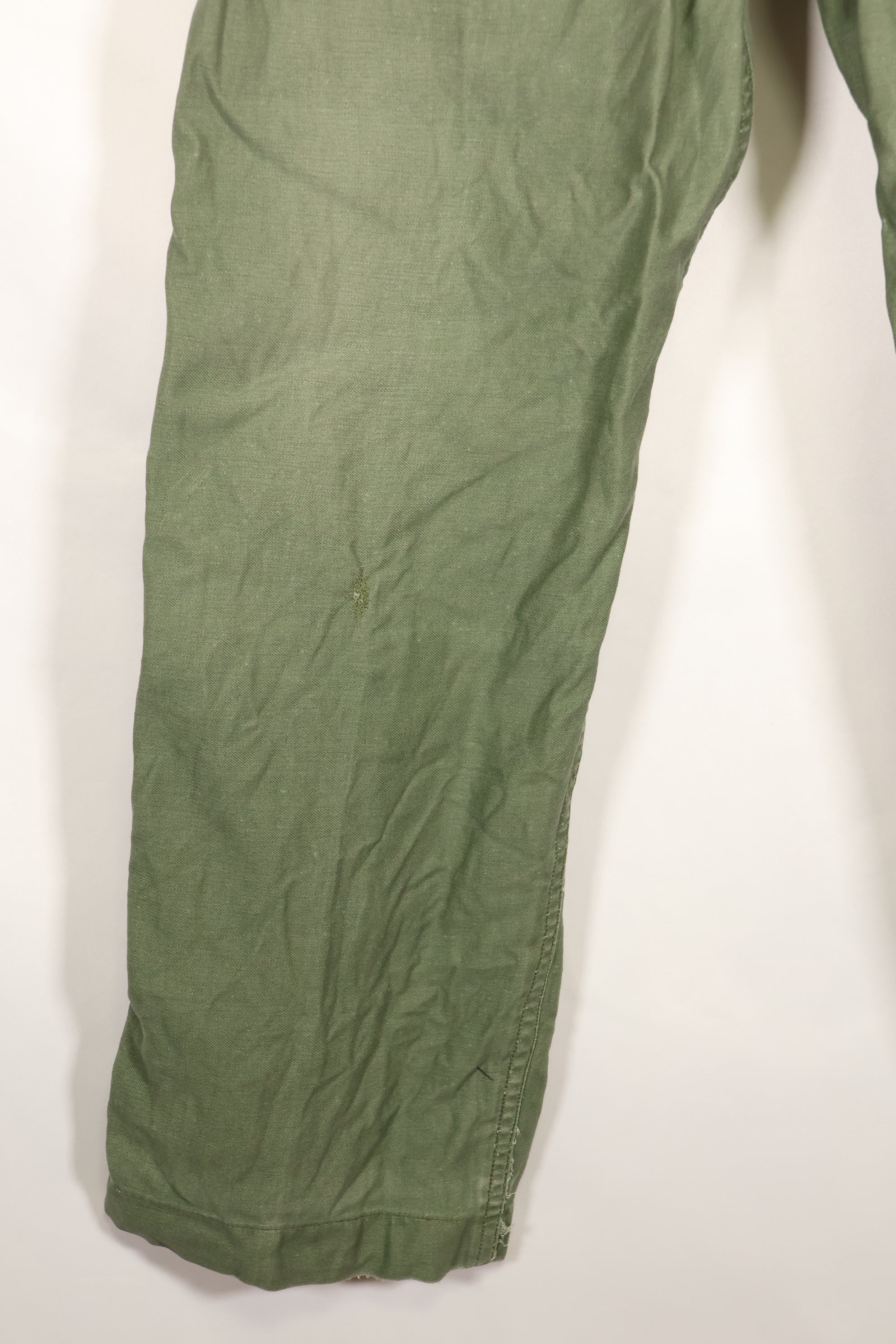 กลางทศวรรษ 1960, 36x31, กองทัพบกสหรัฐฯ, กางเกงยูทิลิตี้ OG-107, ประเภท I, มือสอง