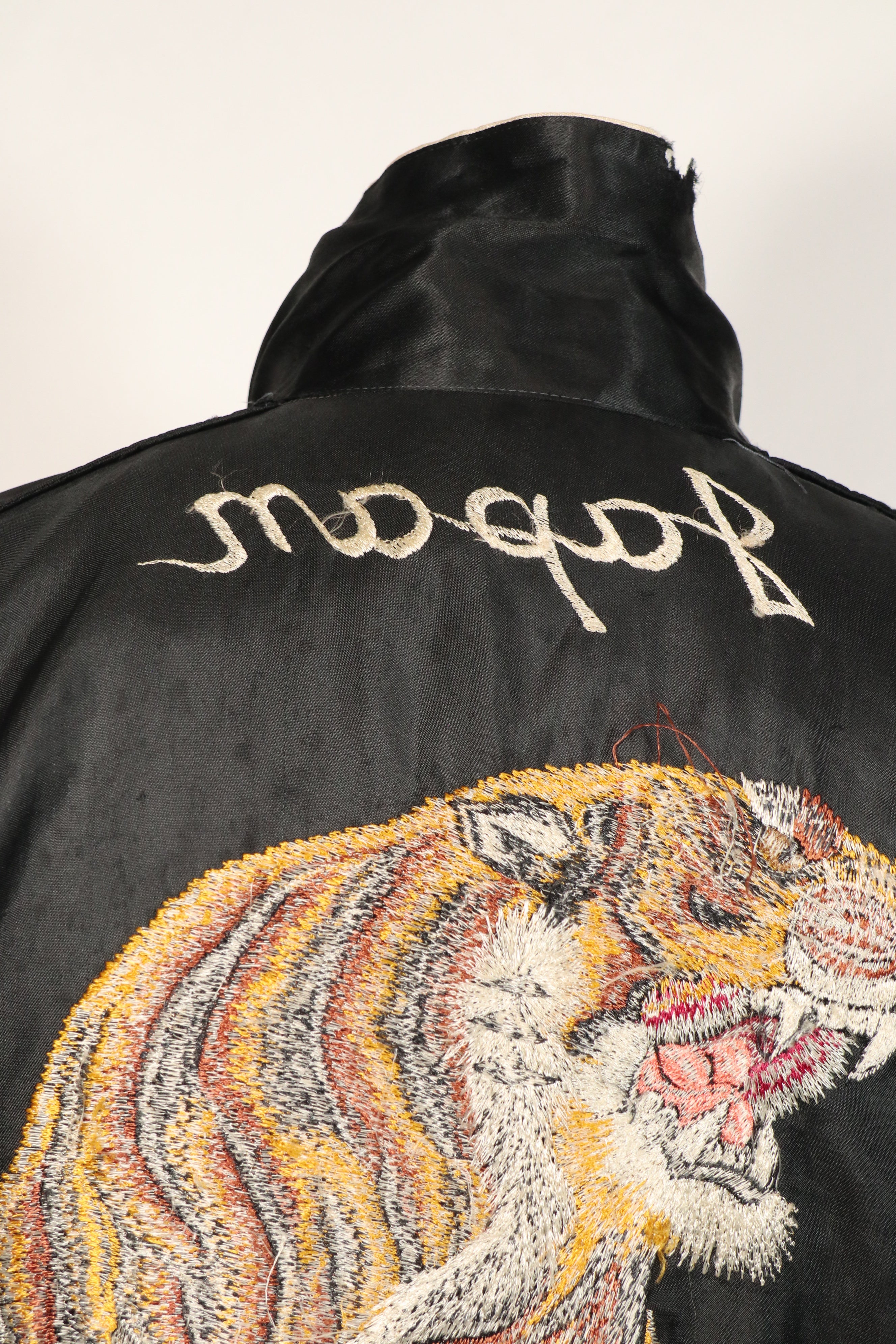 推定1940年代後半〜1950年代初頭　初期 Japan Jacket 虎刺繍　小さな傷あり