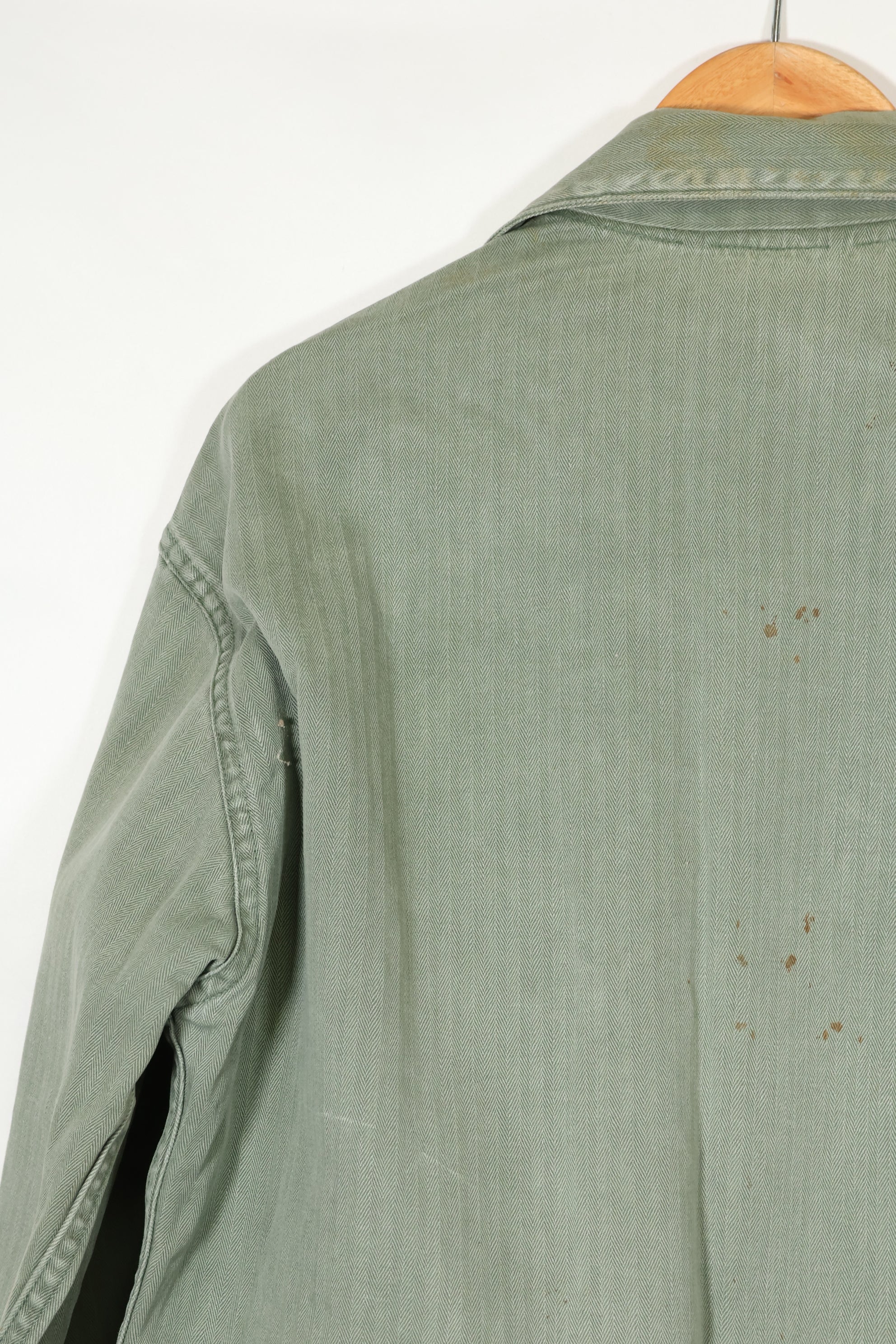 เสื้อแจ็คเก็ตอเนกประสงค์ P-41 HBT ของนาวิกโยธินสหรัฐฯ ยุค 1940 มือสอง สภาพ A