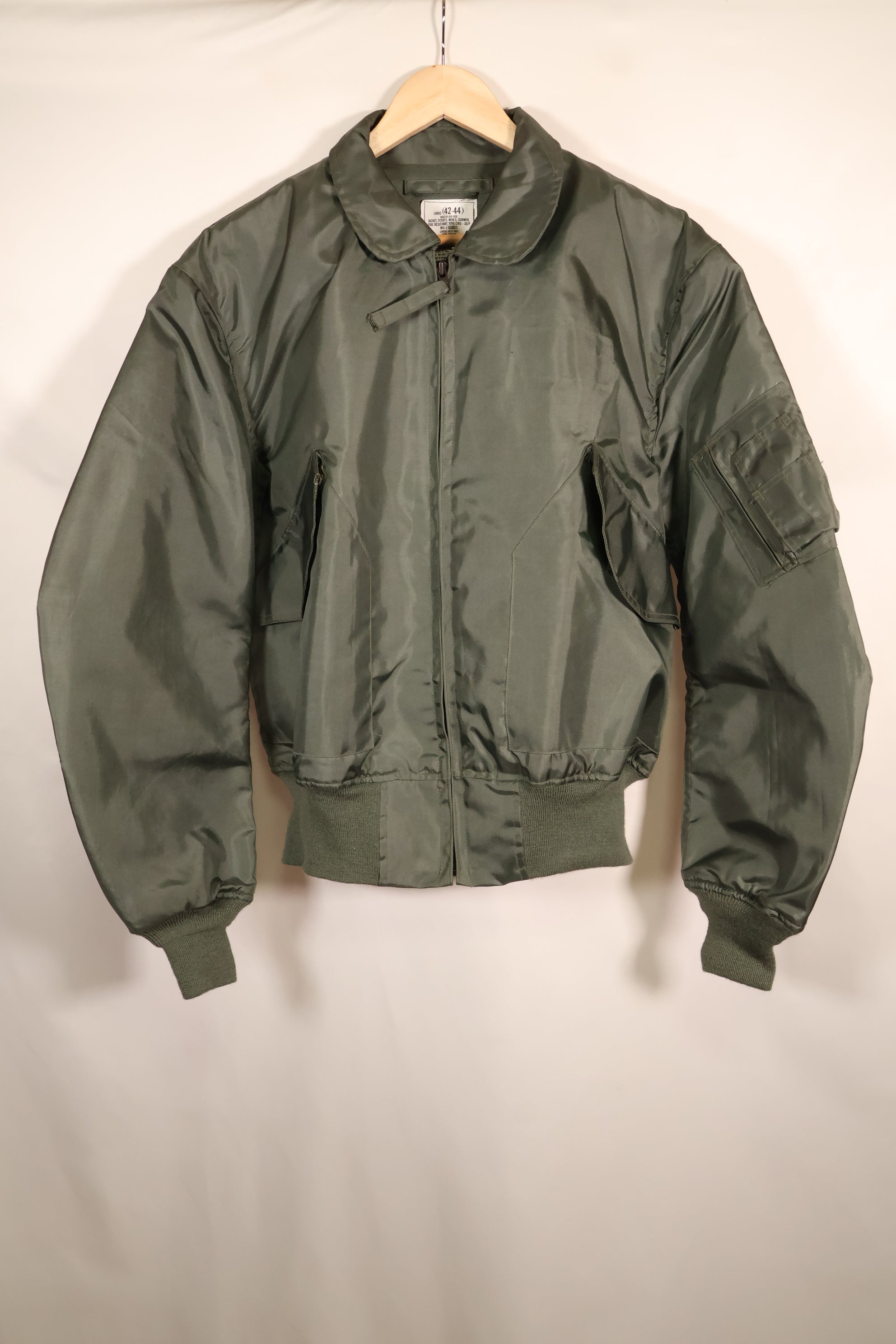 สัญญาปี 1995, ขนาดใหญ่ (42–44), กองทัพสหรัฐฯ, แจ็คเก็ตบิน CWU-36P, สี Light Zone, มือสอง