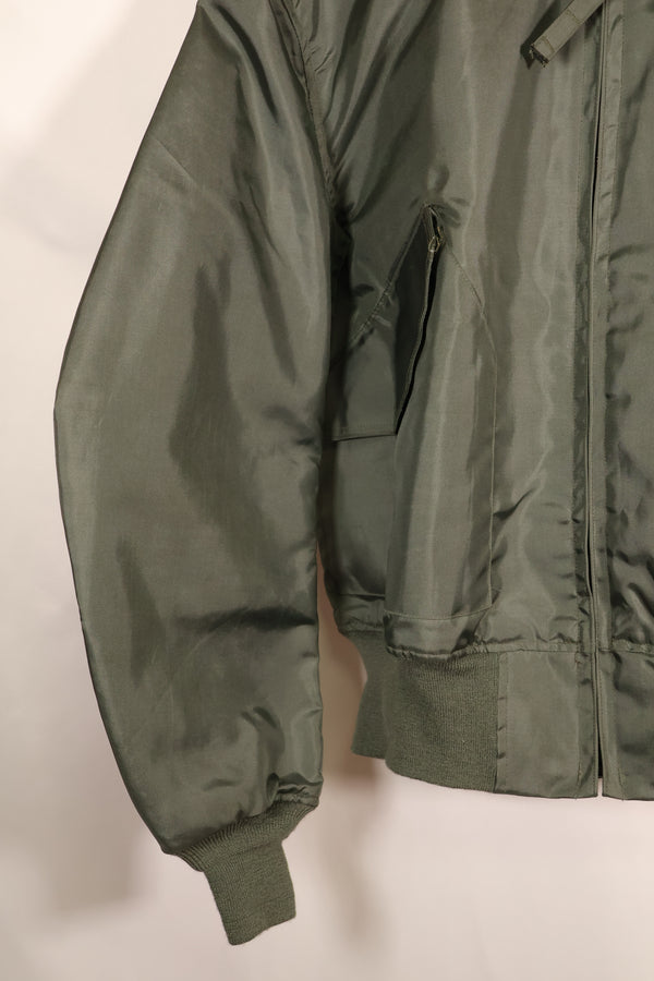 สัญญาปี 1995, ขนาดใหญ่ (42–44), กองทัพสหรัฐฯ, แจ็คเก็ตบิน CWU-36P, สี Light Zone, มือสอง