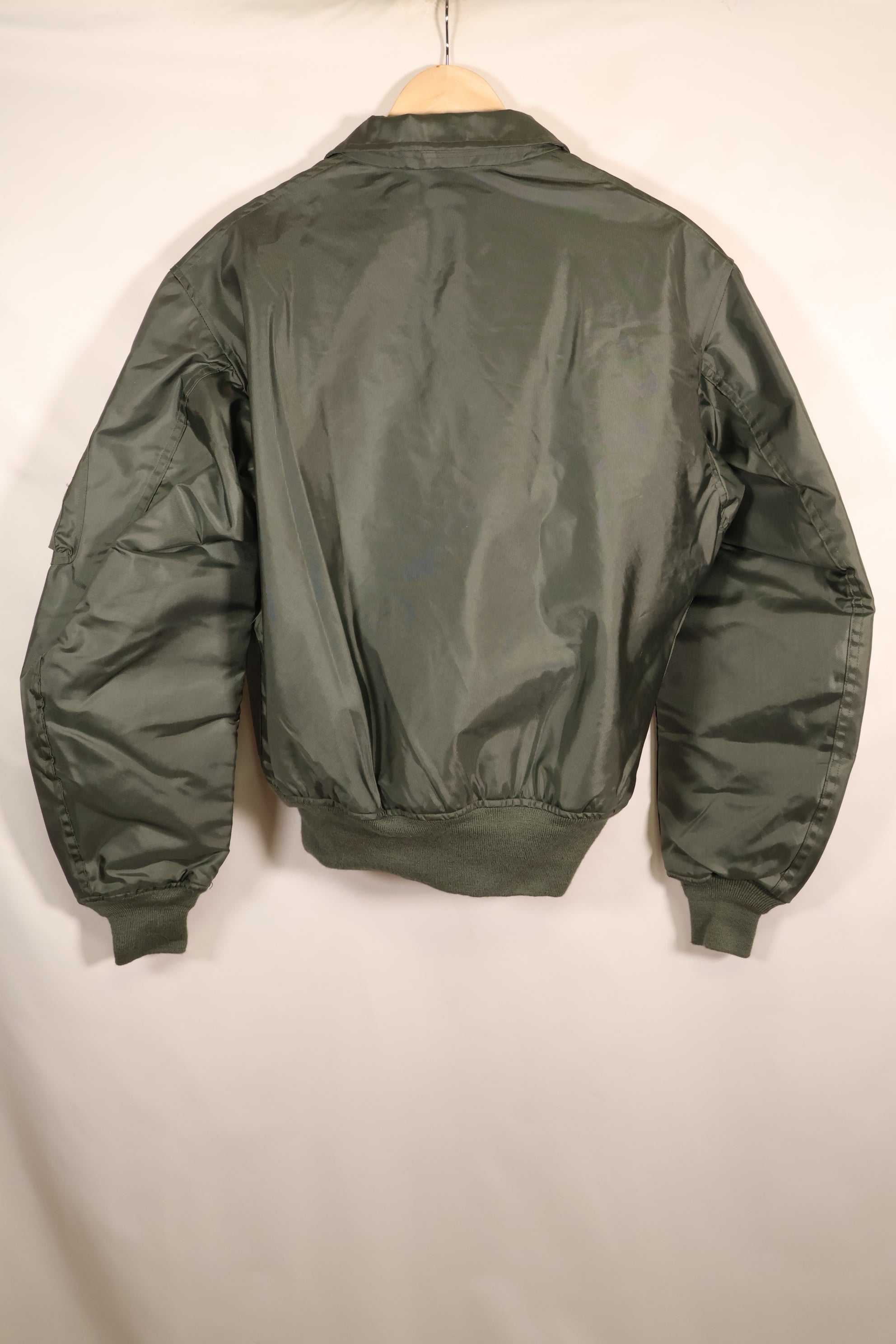 สัญญาปี 1995, ขนาดใหญ่ (42–44), กองทัพสหรัฐฯ, แจ็คเก็ตบิน CWU-36P, สี Light Zone, มือสอง