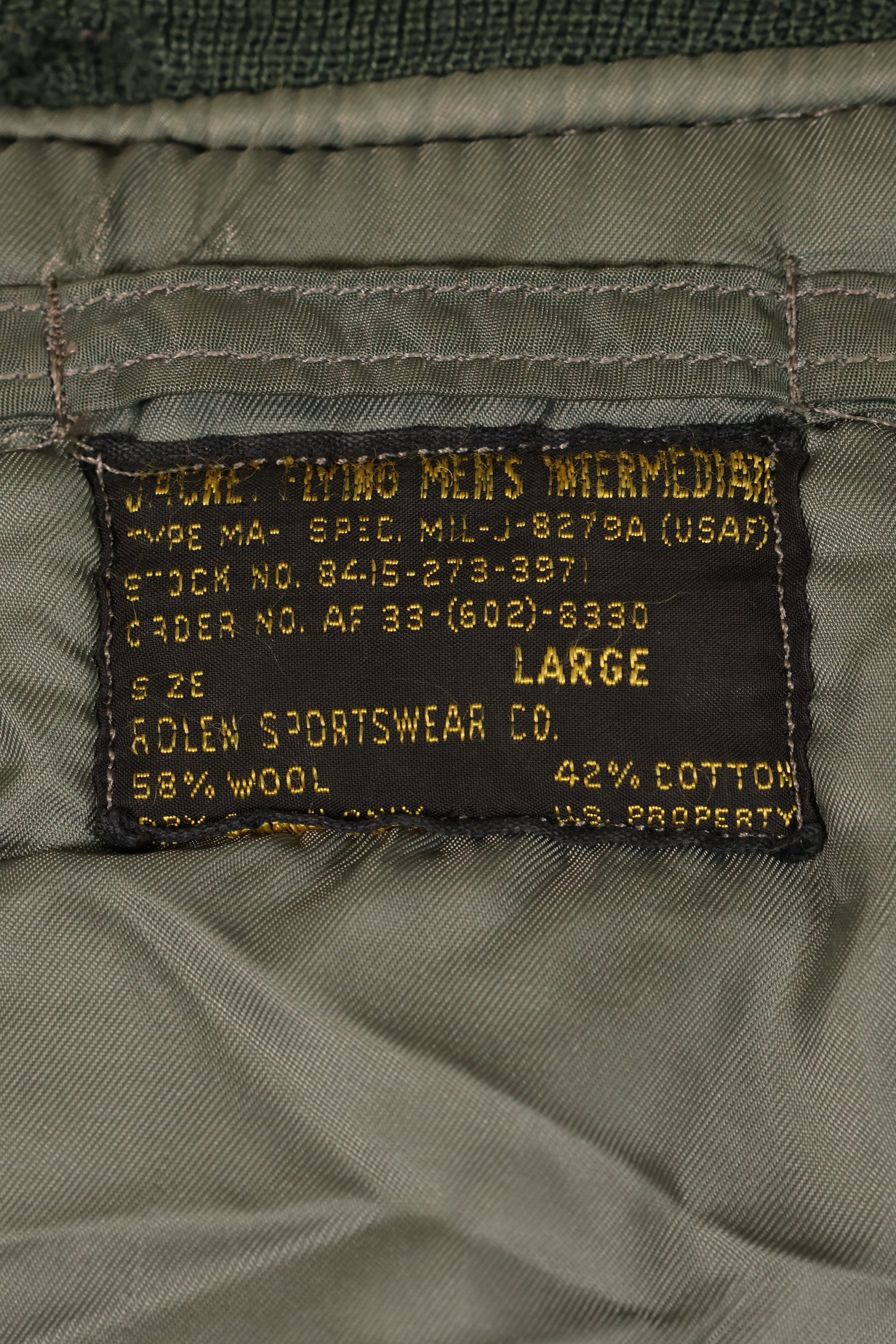 เสื้อแจ็คเก็ตบินรุ่นต้นของกองทัพอากาศสหรัฐฯ ขนาดใหญ่ ยุคปี 1950, ระดับกลาง, มือสอง, เกรด B