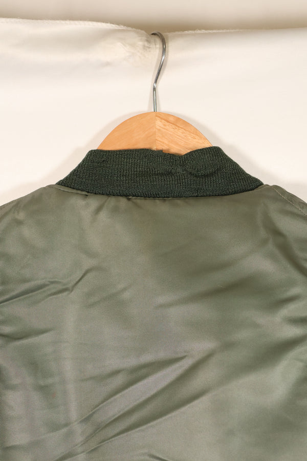 เสื้อแจ็คเก็ตบินรุ่นต้นของกองทัพอากาศสหรัฐฯ ขนาดใหญ่ ยุคปี 1950, ระดับกลาง, มือสอง, เกรด B