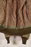 ทศวรรษ 1940, อายุประมาณ 38–40 ปี, เสื้อแจ็คเก็ตบิน B-15A ของกองทัพอากาศสหรัฐฯ (USAAF), ปรับแต่งด้วยขนแกะ, มือสอง