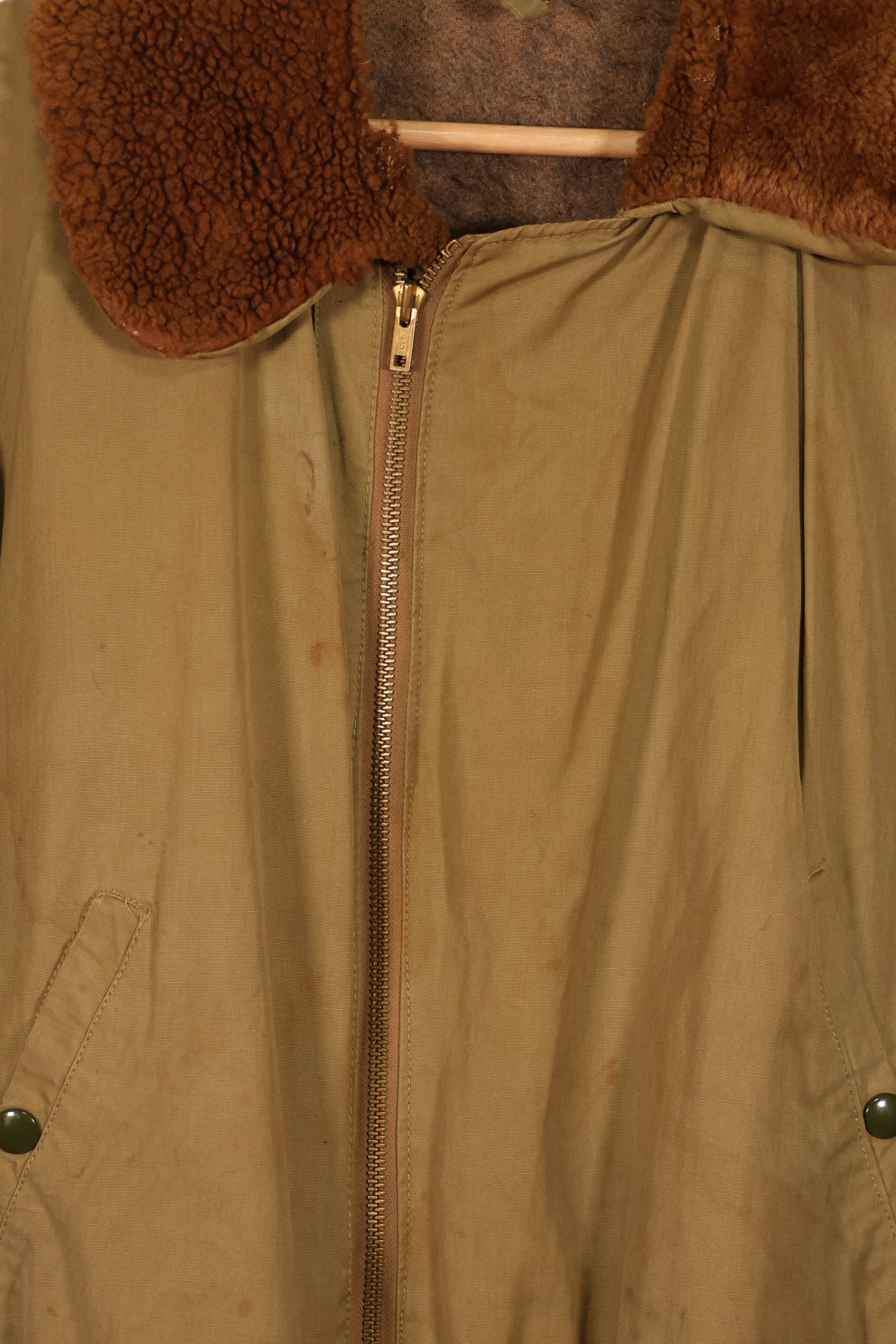 Real 1940s U.S. Army Air Corps USAAF B-15 Flight Jacket, used without label