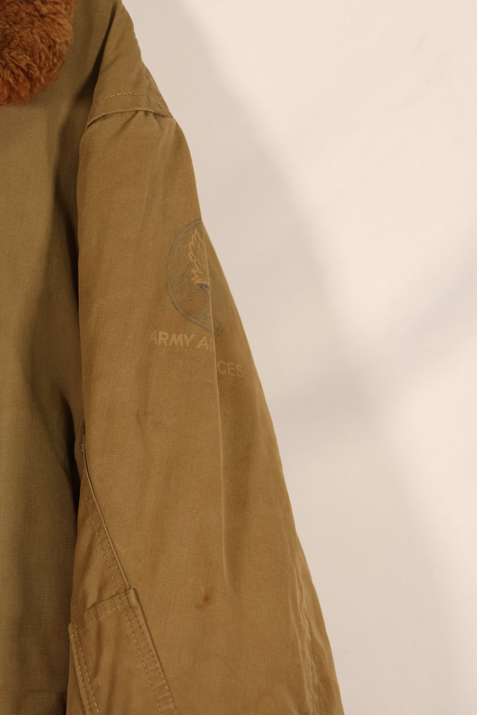 Real 1940s U.S. Army Air Corps USAAF B-15 Flight Jacket, used without label