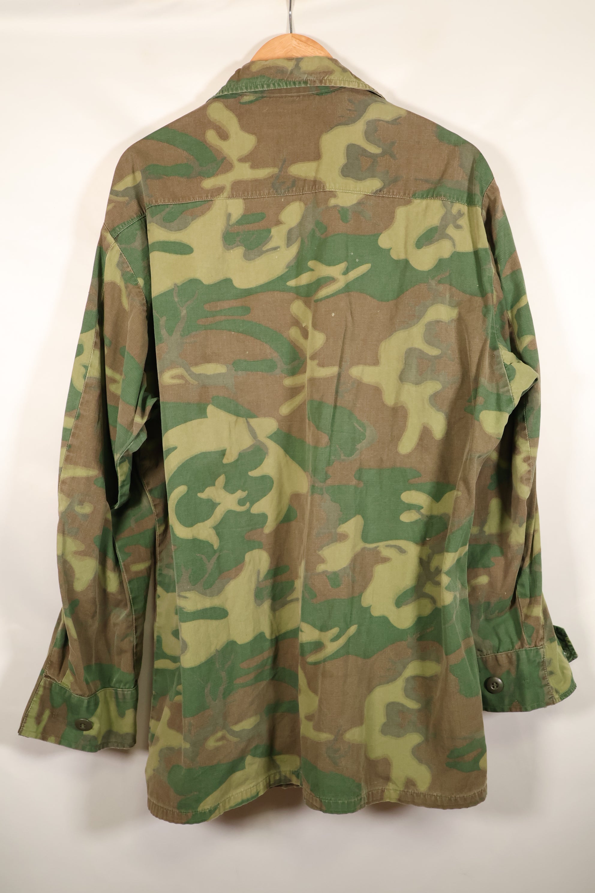 1967年頃　推定 M-R　ノンリップストップ生地　ERDL　リーフ迷彩　中期迷彩プリント　中古品