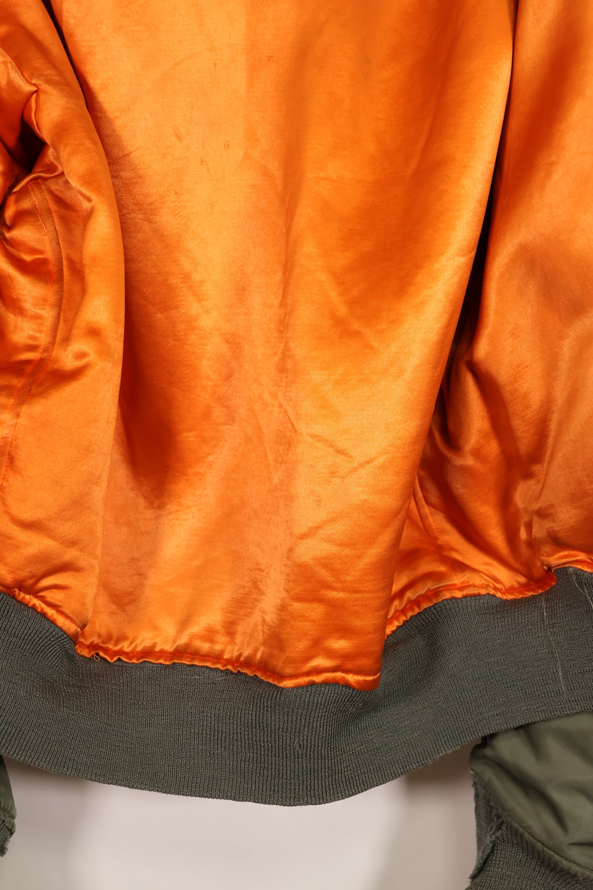 Real early 1960s USAF L2-B flight jacket with damaged ribs, no zipper slider