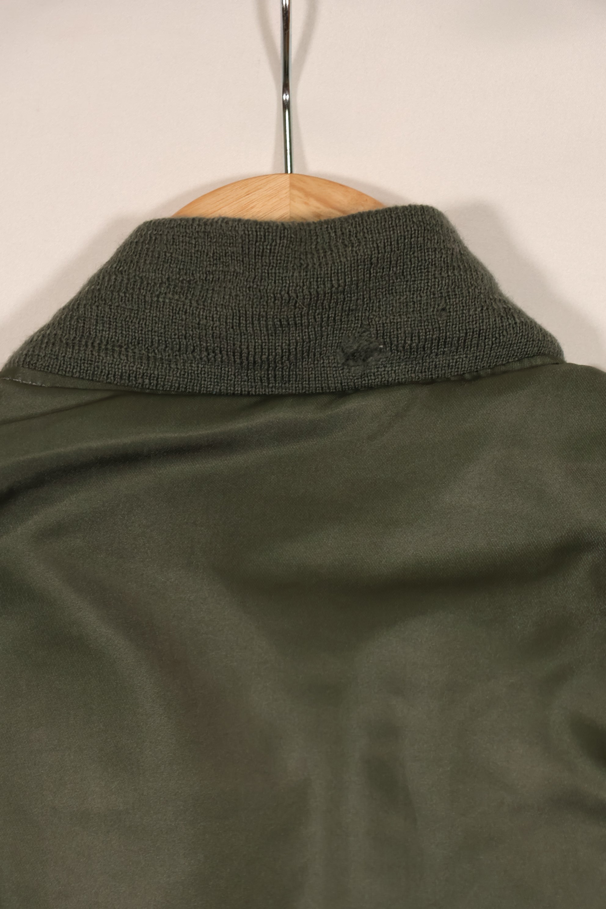 Real early 1960s USAF L2-B flight jacket, good condition, used