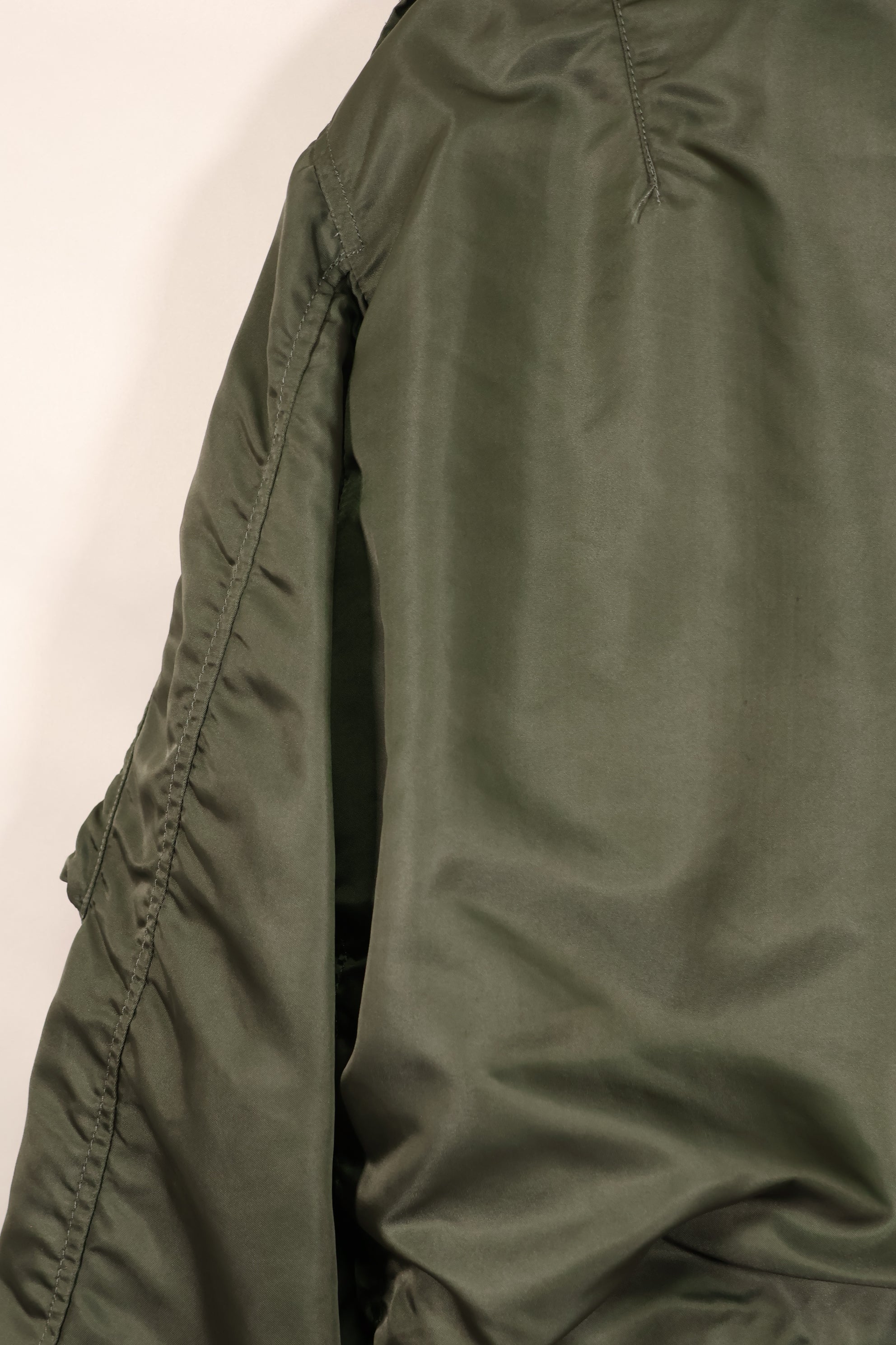 Real early 1960s USAF L2-B flight jacket, good condition, used