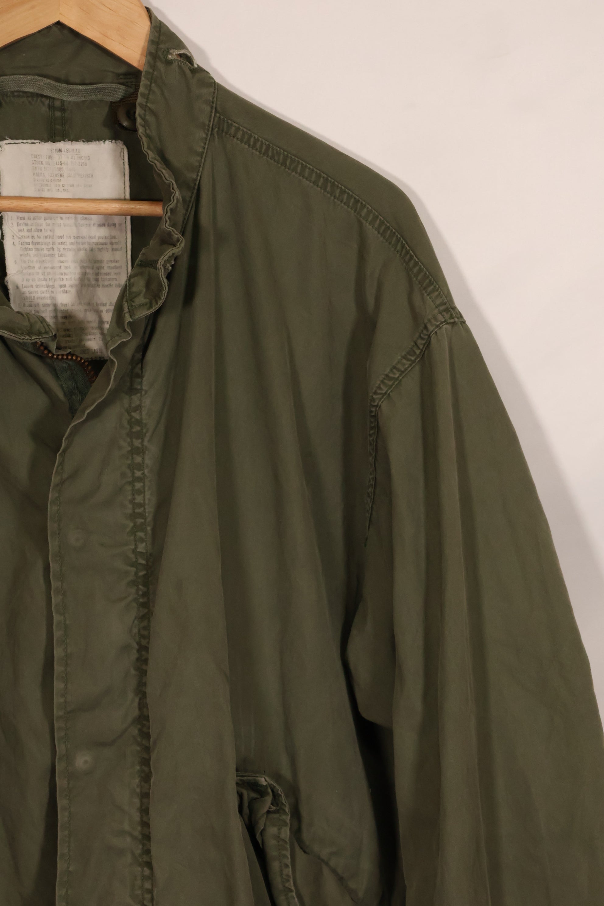 สัญญาปี 1978 M-R M65 เสื้อฮู้ดสนาม วัสดุเปลือกนอกเท่านั้น มือสอง สภาพ B