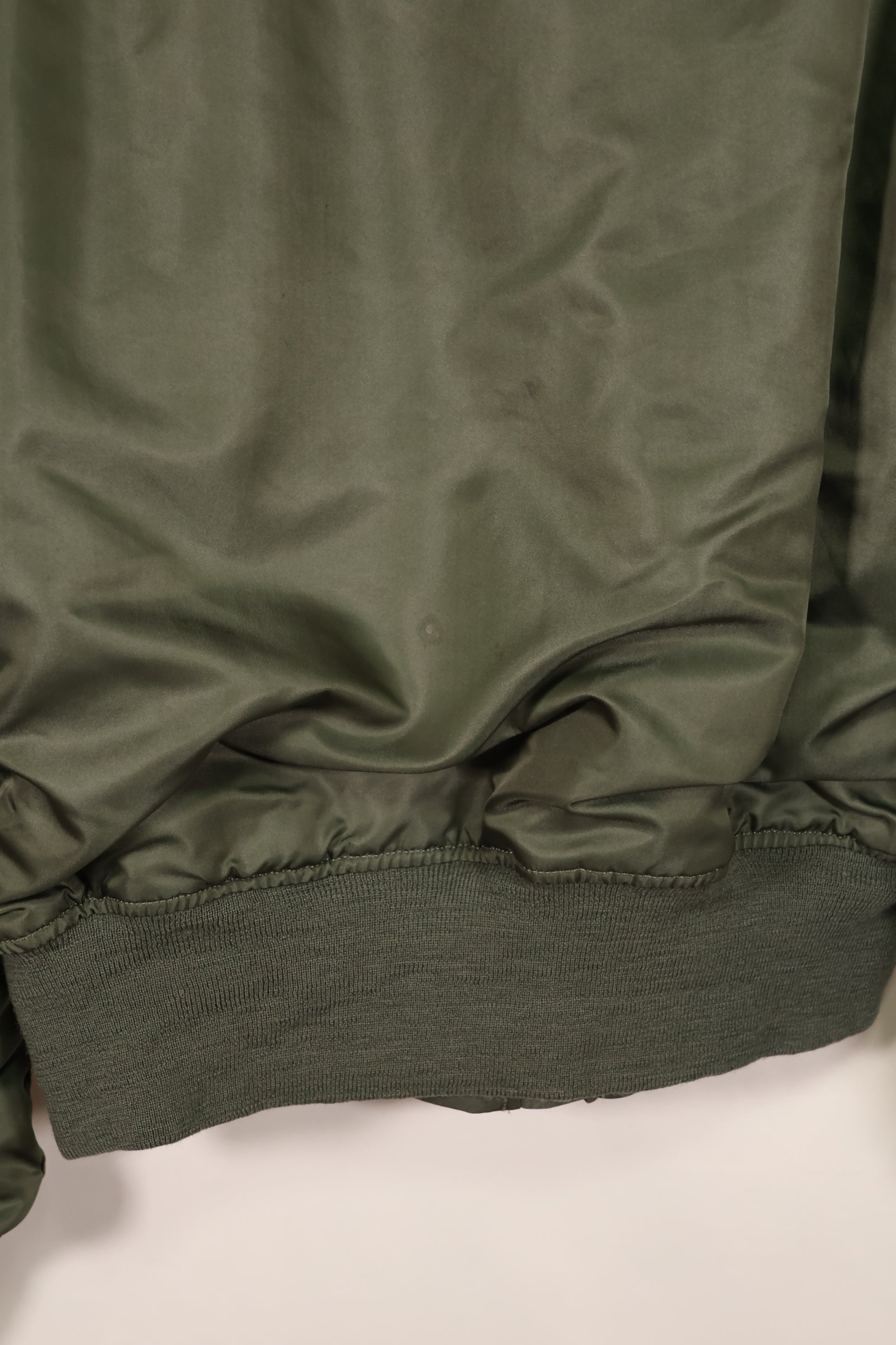 Real early 1960s USAF L2-B flight jacket, good condition, used