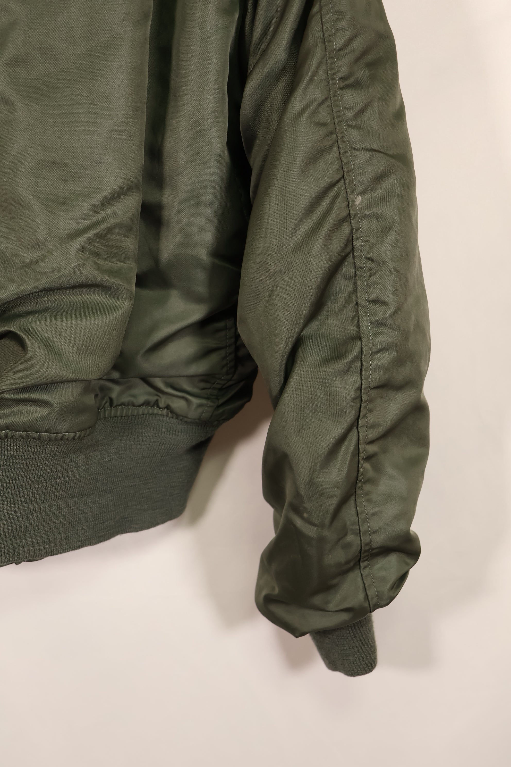 Real early 1960s USAF L2-B flight jacket, good condition, used