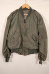 Real 1950s lot USAF L2-B flight jacket without size label, dirty and scratched, used.