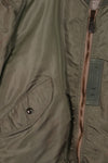 Real 1950s lot USAF L2-B flight jacket without size label, dirty and scratched, used.