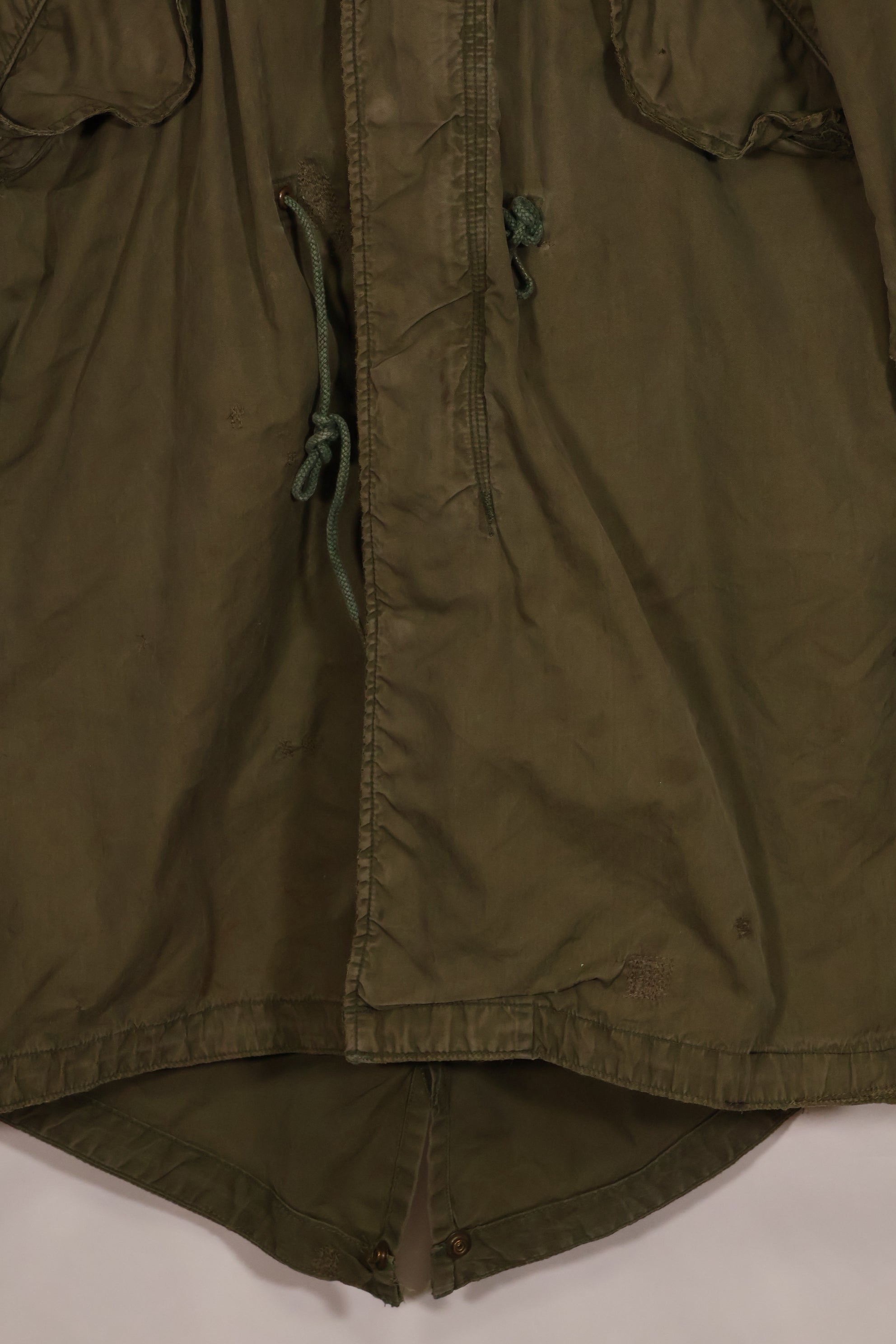 1950's U.S. Soldiers stationed in Europe X-SMALL M51 Field Parka, shell only, with patch, used.