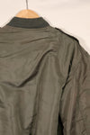 Real 1950s lot USAF L2-B flight jacket without size label, dirty and scratched, used.