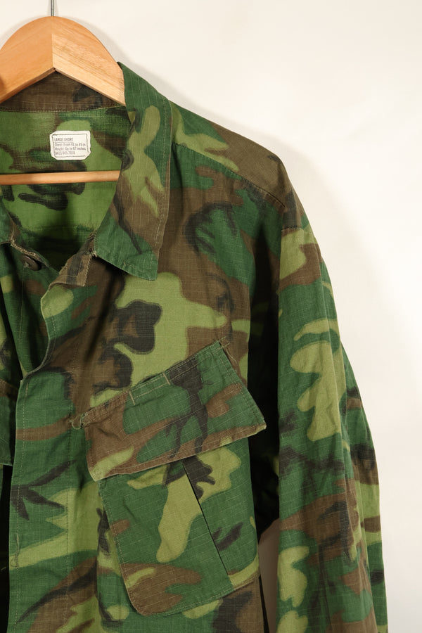 เสื้อแจ็คเก็ตพรางลาย ERDL Ripstop รุ่น Contract L-S Jungle Fatigue ปี 1969 – มือสอง