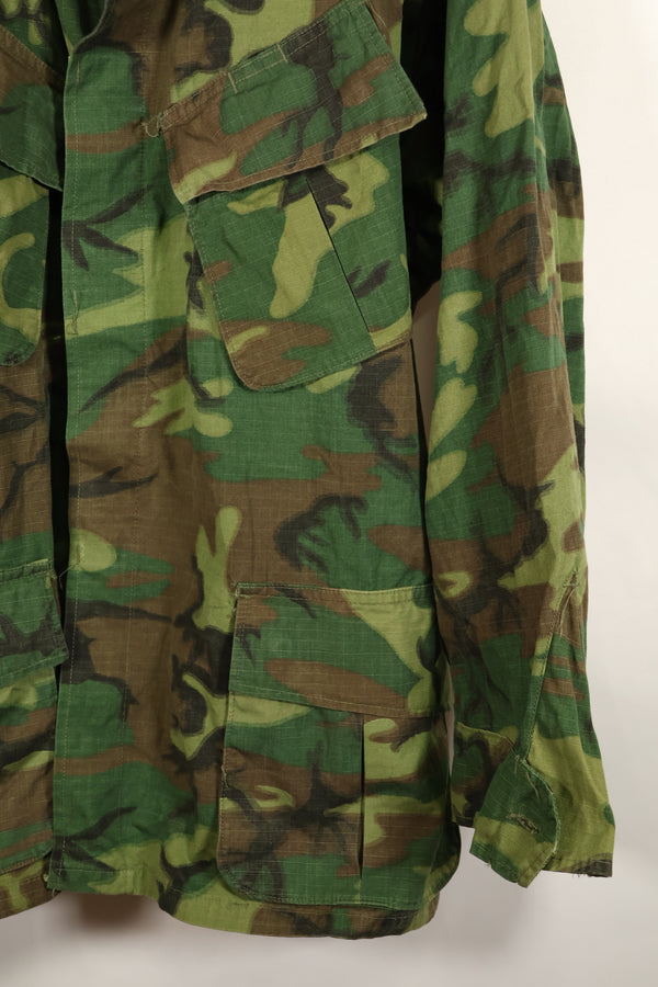 เสื้อแจ็คเก็ตพรางลาย ERDL Ripstop รุ่น Contract L-S Jungle Fatigue ปี 1969 – มือสอง